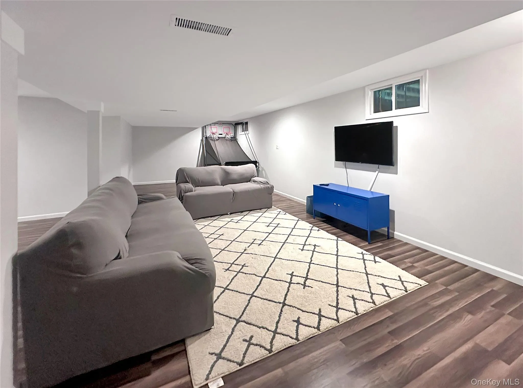 5765 Bergen Avenue, Southold, NY, 4 Bedrooms Bedrooms, 8 Rooms Rooms,3 BathroomsBathrooms,Residential Lease,For Rent,Bergen,0,1024939 5765 Bergen Avenue, Southold, NY, 4 Bedrooms Bedrooms, 8 Rooms Rooms,3 BathroomsBathrooms,Residential Lease,For Rent,Bergen,0,1024939
