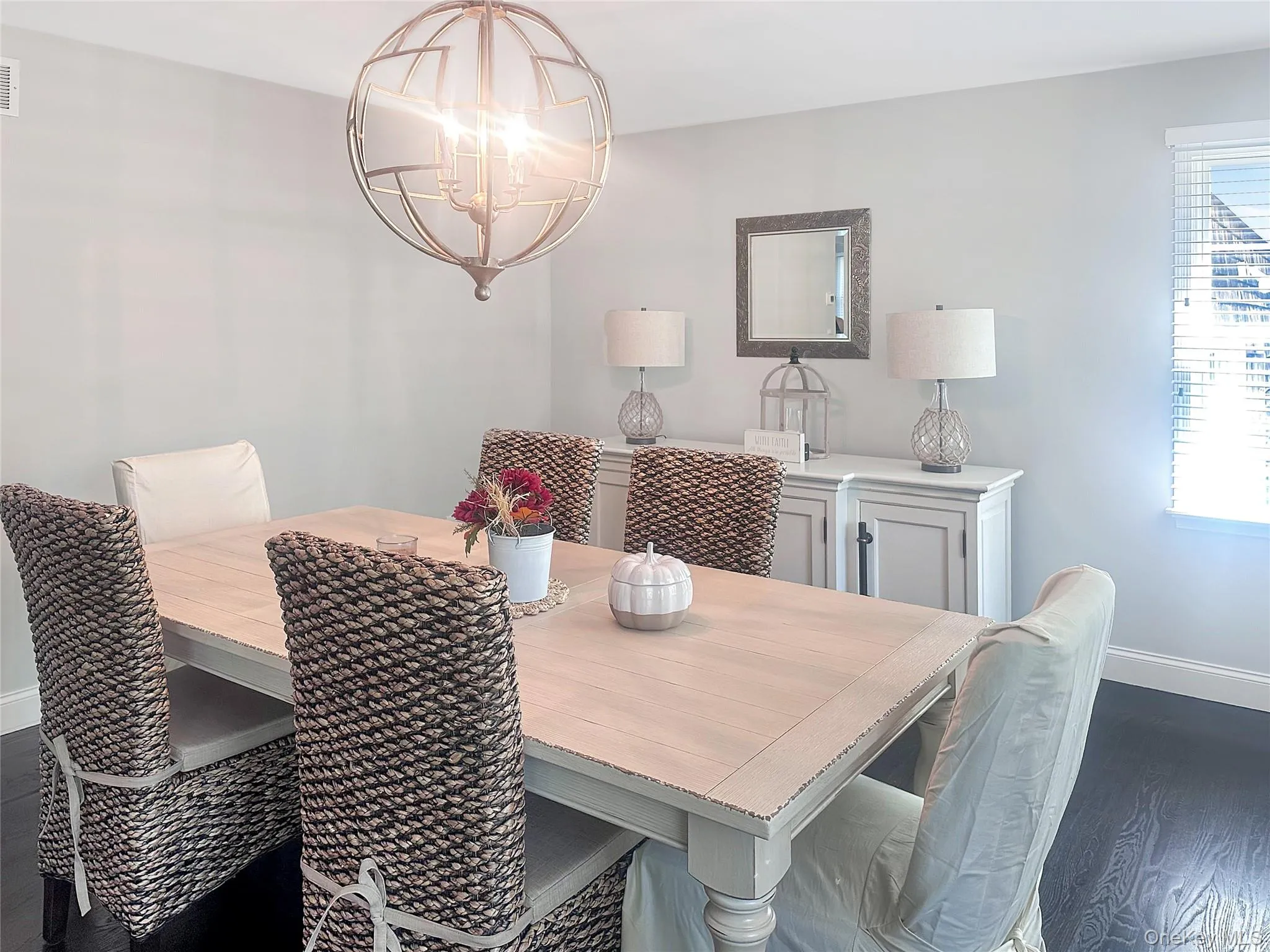 5765 Bergen Avenue, Southold, NY, 4 Bedrooms Bedrooms, 8 Rooms Rooms,3 BathroomsBathrooms,Residential Lease,For Rent,Bergen,0,1024939 5765 Bergen Avenue, Southold, NY, 4 Bedrooms Bedrooms, 8 Rooms Rooms,3 BathroomsBathrooms,Residential Lease,For Rent,Bergen,0,1024939