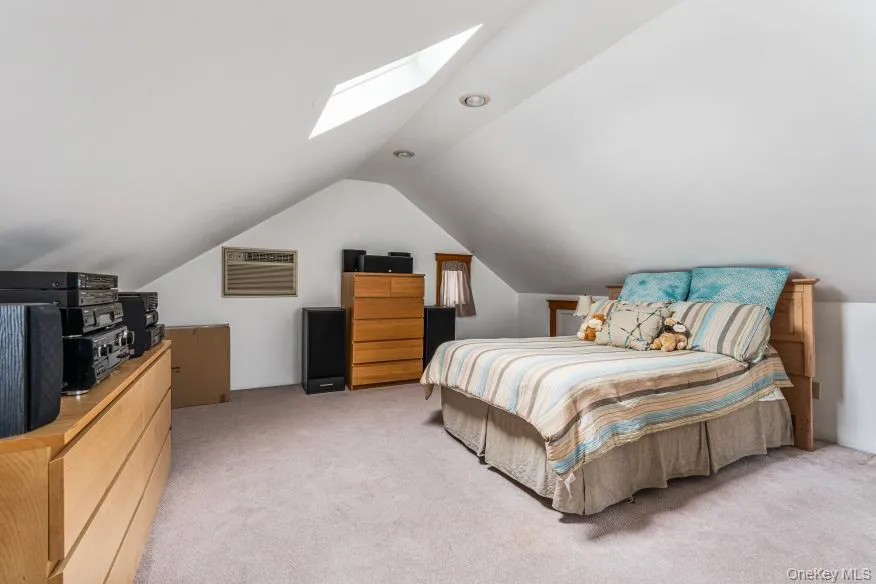 8617 253rd Street, New York, NY, 4 Bedrooms Bedrooms, 7 Rooms Rooms,2 BathroomsBathrooms,Residential,For Rent,253rd,0,1024945 8617 253rd Street, New York, NY, 4 Bedrooms Bedrooms, 7 Rooms Rooms,2 BathroomsBathrooms,Residential,For Rent,253rd,0,1024945