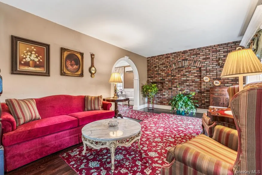 8617 253rd Street, New York, NY, 4 Bedrooms Bedrooms, 7 Rooms Rooms,2 BathroomsBathrooms,Residential,For Rent,253rd,0,1024945 8617 253rd Street, New York, NY, 4 Bedrooms Bedrooms, 7 Rooms Rooms,2 BathroomsBathrooms,Residential,For Rent,253rd,0,1024945