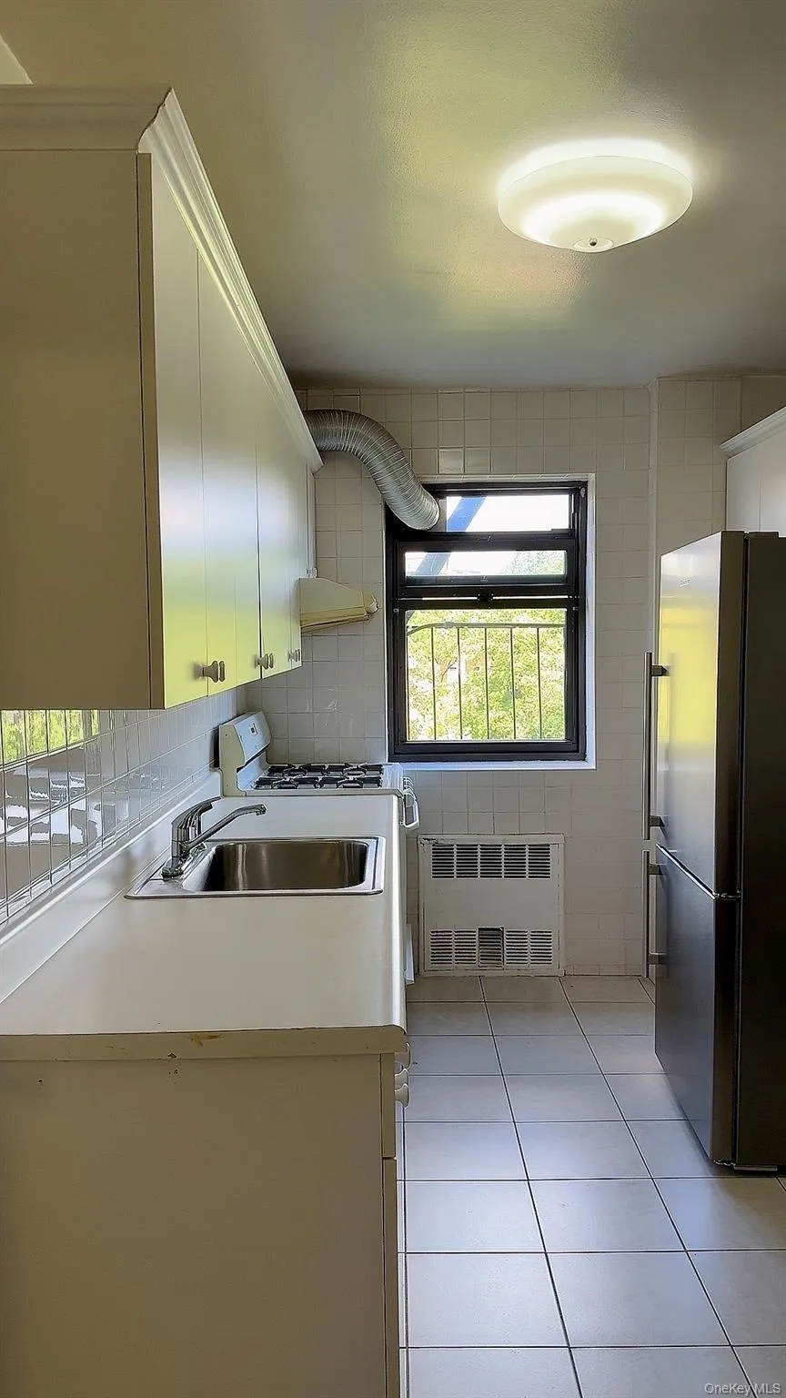 140-21 31st Rd, New York, NY, 1 Bedroom Bedrooms, 4 Rooms Rooms,1 BathroomBathrooms,Residential,For Rent,31st Rd,0,1024948 140-21 31st Rd, New York, NY, 1 Bedroom Bedrooms, 4 Rooms Rooms,1 BathroomBathrooms,Residential,For Rent,31st Rd,0,1024948