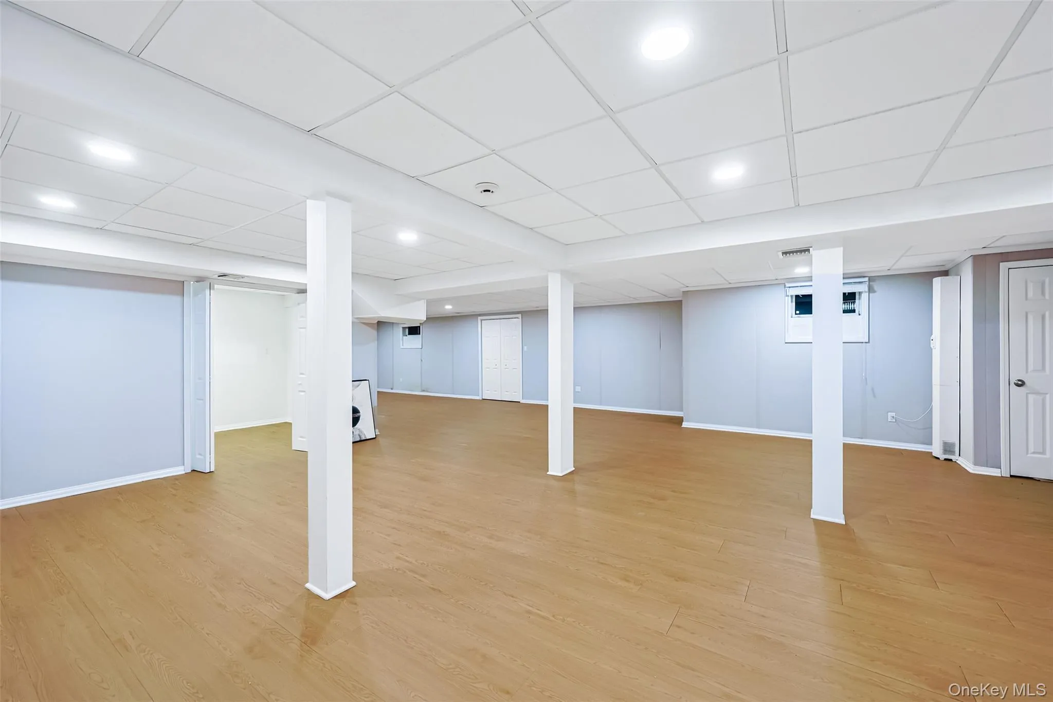 8 Parkview Drive, Oyster Bay, NY, 5 Bedrooms Bedrooms, 10 Rooms Rooms,5 BathroomsBathrooms,Residential,For Rent,Parkview,0,1024949 8 Parkview Drive, Oyster Bay, NY, 5 Bedrooms Bedrooms, 10 Rooms Rooms,5 BathroomsBathrooms,Residential,For Rent,Parkview,0,1024949