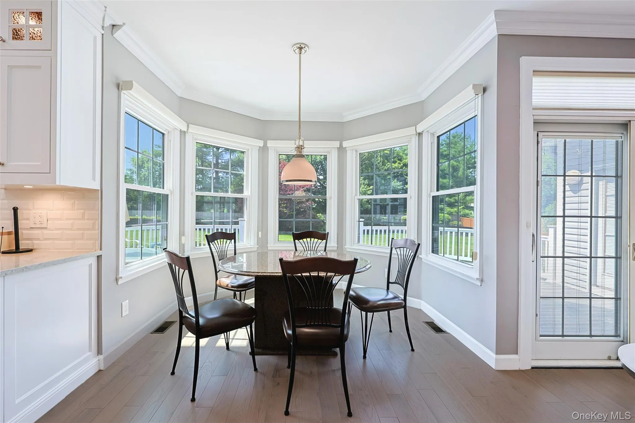 8 Parkview Drive, Oyster Bay, NY, 5 Bedrooms Bedrooms, 10 Rooms Rooms,5 BathroomsBathrooms,Residential,For Rent,Parkview,0,1024949 8 Parkview Drive, Oyster Bay, NY, 5 Bedrooms Bedrooms, 10 Rooms Rooms,5 BathroomsBathrooms,Residential,For Rent,Parkview,0,1024949