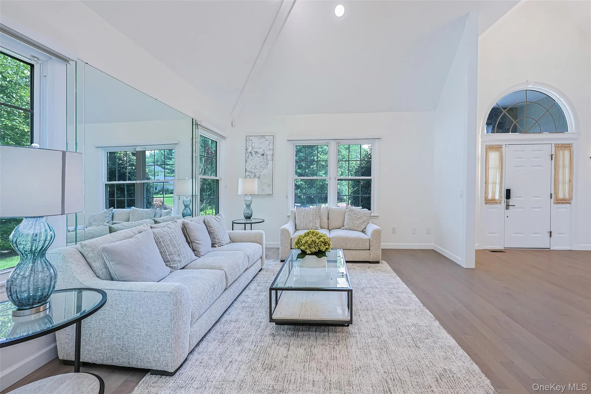 8 Parkview Drive, Oyster Bay, NY, 5 Bedrooms Bedrooms, 10 Rooms Rooms,5 BathroomsBathrooms,Residential,For Rent,Parkview,0,1024949 8 Parkview Drive, Oyster Bay, NY, 5 Bedrooms Bedrooms, 10 Rooms Rooms,5 BathroomsBathrooms,Residential,For Rent,Parkview,0,1024949