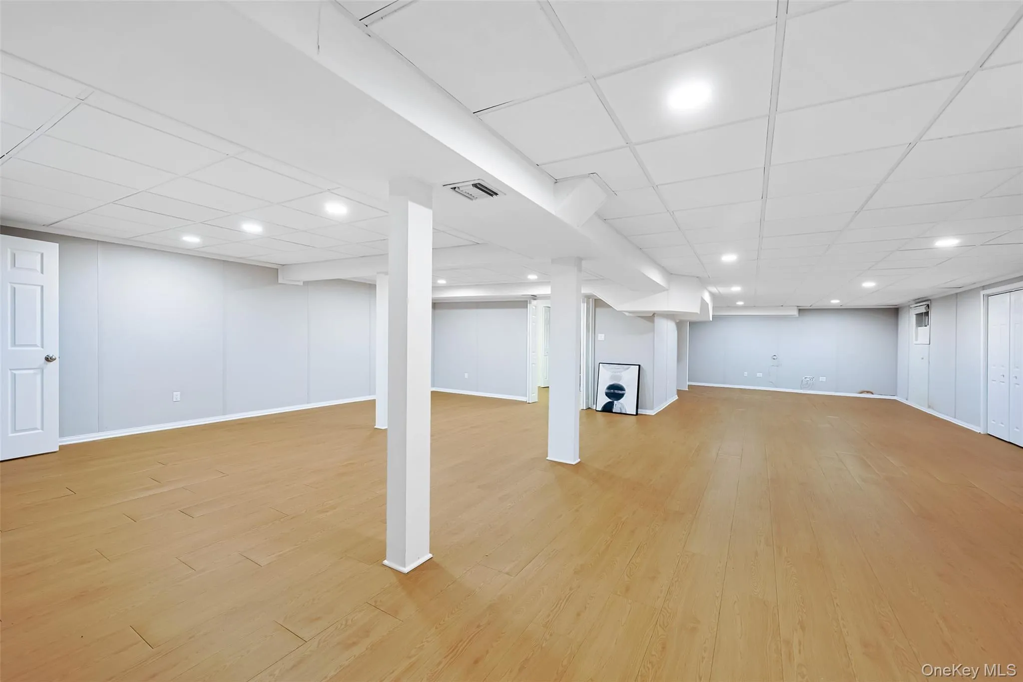 8 Parkview Drive, Oyster Bay, NY, 5 Bedrooms Bedrooms, 10 Rooms Rooms,5 BathroomsBathrooms,Residential,For Rent,Parkview,0,1024949 8 Parkview Drive, Oyster Bay, NY, 5 Bedrooms Bedrooms, 10 Rooms Rooms,5 BathroomsBathrooms,Residential,For Rent,Parkview,0,1024949