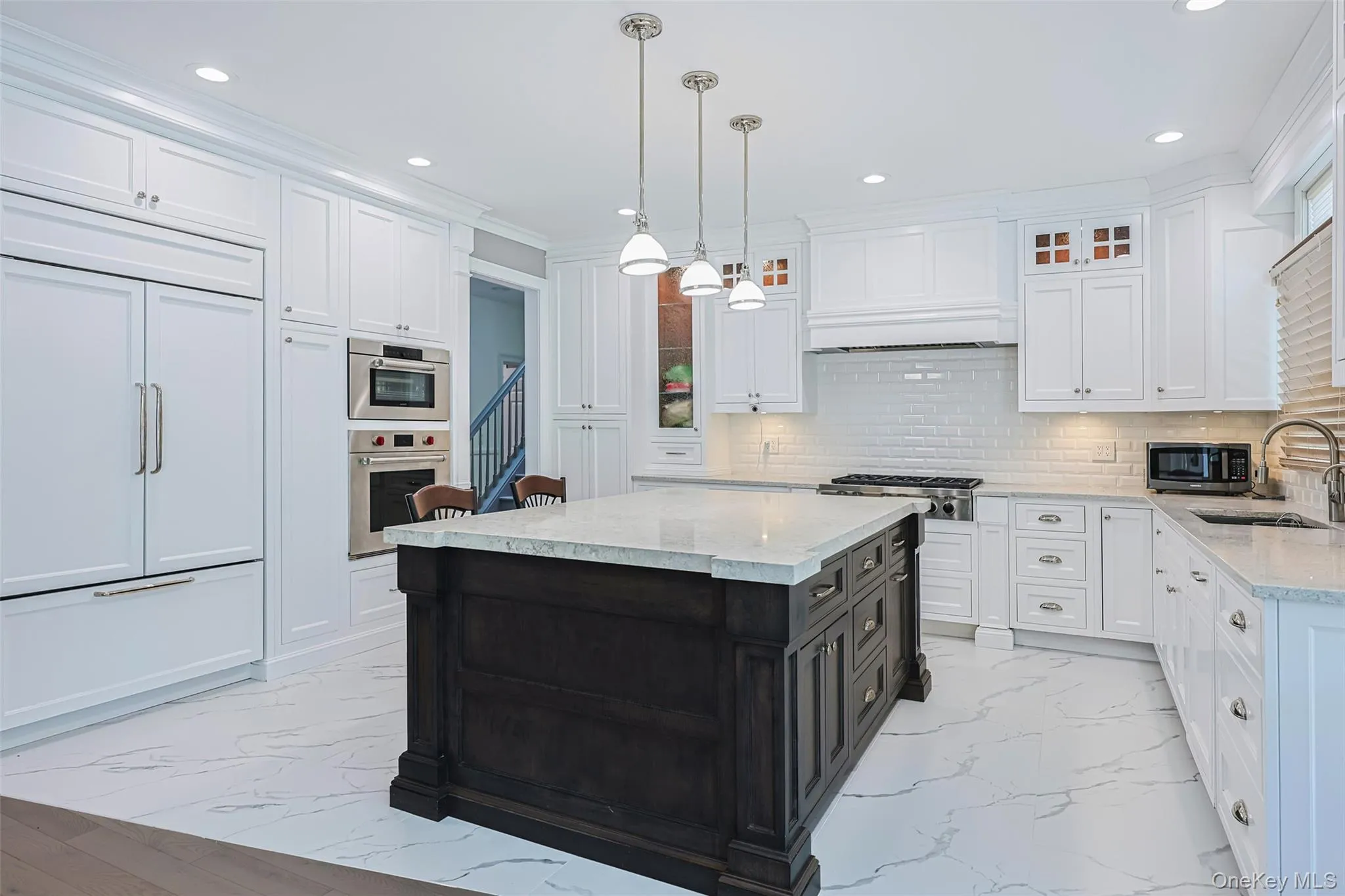 8 Parkview Drive, Oyster Bay, NY, 5 Bedrooms Bedrooms, 10 Rooms Rooms,5 BathroomsBathrooms,Residential,For Rent,Parkview,0,1024949 8 Parkview Drive, Oyster Bay, NY, 5 Bedrooms Bedrooms, 10 Rooms Rooms,5 BathroomsBathrooms,Residential,For Rent,Parkview,0,1024949