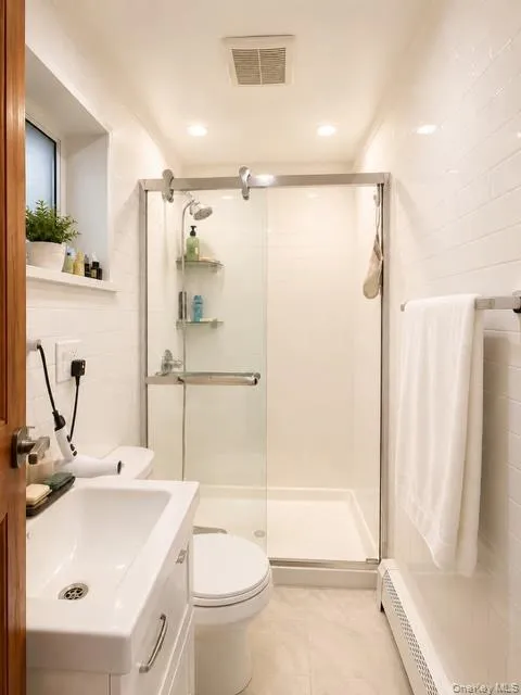 34-21 32nd Street, New York, NY, 3 Bedrooms Bedrooms, 5 Rooms Rooms,2 BathroomsBathrooms,Residential Lease,For Rent,32nd,0,1024952 34-21 32nd Street, New York, NY, 3 Bedrooms Bedrooms, 5 Rooms Rooms,2 BathroomsBathrooms,Residential Lease,For Rent,32nd,0,1024952