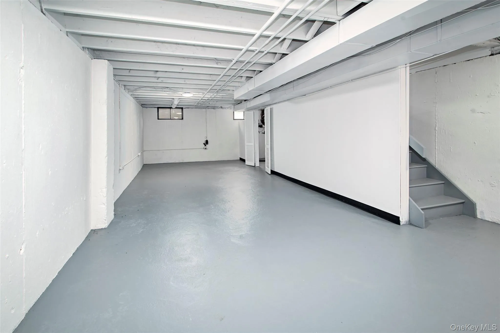 Immaculate basement area great for play time, games with excellent finishing possibilities Immaculate basement area great for play time, games with excellent finishing possibilities