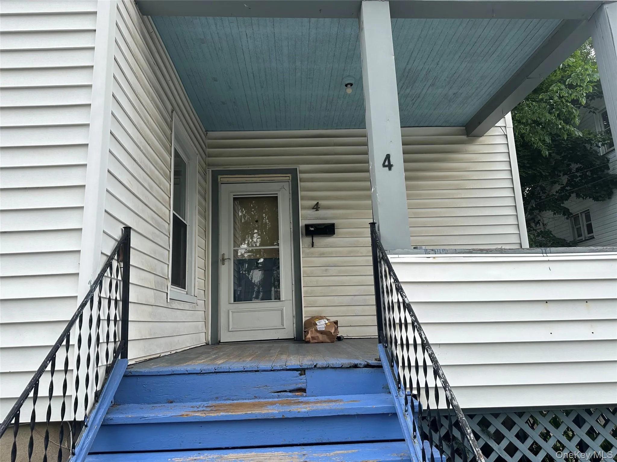 4 Harding Street, Middletown, NY, 4 Bedrooms Bedrooms, 6 Rooms Rooms,2 BathroomsBathrooms,Residential,For Rent,Harding,0,1024955 4 Harding Street, Middletown, NY, 4 Bedrooms Bedrooms, 6 Rooms Rooms,2 BathroomsBathrooms,Residential,For Rent,Harding,0,1024955
