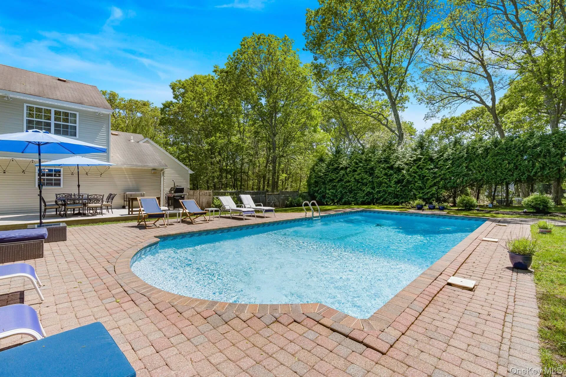 3 East Brook Road, Southampton, NY, 4 Bedrooms Bedrooms, 11 Rooms Rooms,2 BathroomsBathrooms,Residential Lease,For Rent,East Brook,0,1024960 3 East Brook Road, Southampton, NY, 4 Bedrooms Bedrooms, 11 Rooms Rooms,2 BathroomsBathrooms,Residential Lease,For Rent,East Brook,0,1024960