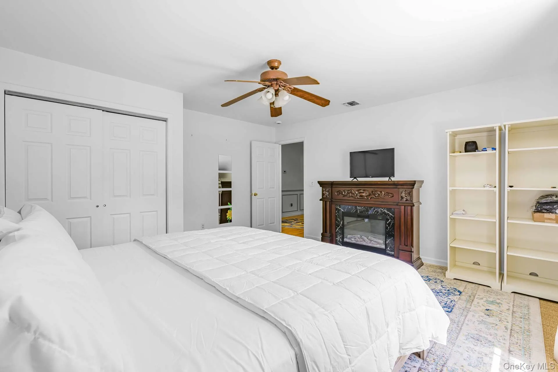 3 East Brook Road, Southampton, NY, 4 Bedrooms Bedrooms, 11 Rooms Rooms,2 BathroomsBathrooms,Residential Lease,For Rent,East Brook,0,1024960 3 East Brook Road, Southampton, NY, 4 Bedrooms Bedrooms, 11 Rooms Rooms,2 BathroomsBathrooms,Residential Lease,For Rent,East Brook,0,1024960