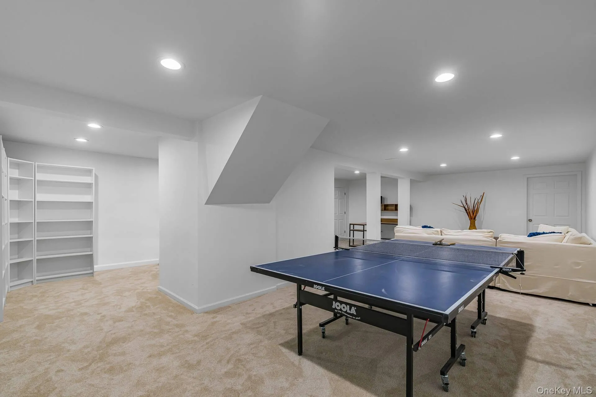 3 East Brook Road, Southampton, NY, 4 Bedrooms Bedrooms, 11 Rooms Rooms,2 BathroomsBathrooms,Residential Lease,For Rent,East Brook,0,1024960 3 East Brook Road, Southampton, NY, 4 Bedrooms Bedrooms, 11 Rooms Rooms,2 BathroomsBathrooms,Residential Lease,For Rent,East Brook,0,1024960