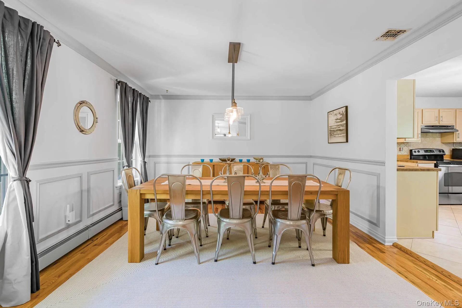 3 East Brook Road, Southampton, NY, 4 Bedrooms Bedrooms, 11 Rooms Rooms,2 BathroomsBathrooms,Residential Lease,For Rent,East Brook,0,1024960 3 East Brook Road, Southampton, NY, 4 Bedrooms Bedrooms, 11 Rooms Rooms,2 BathroomsBathrooms,Residential Lease,For Rent,East Brook,0,1024960
