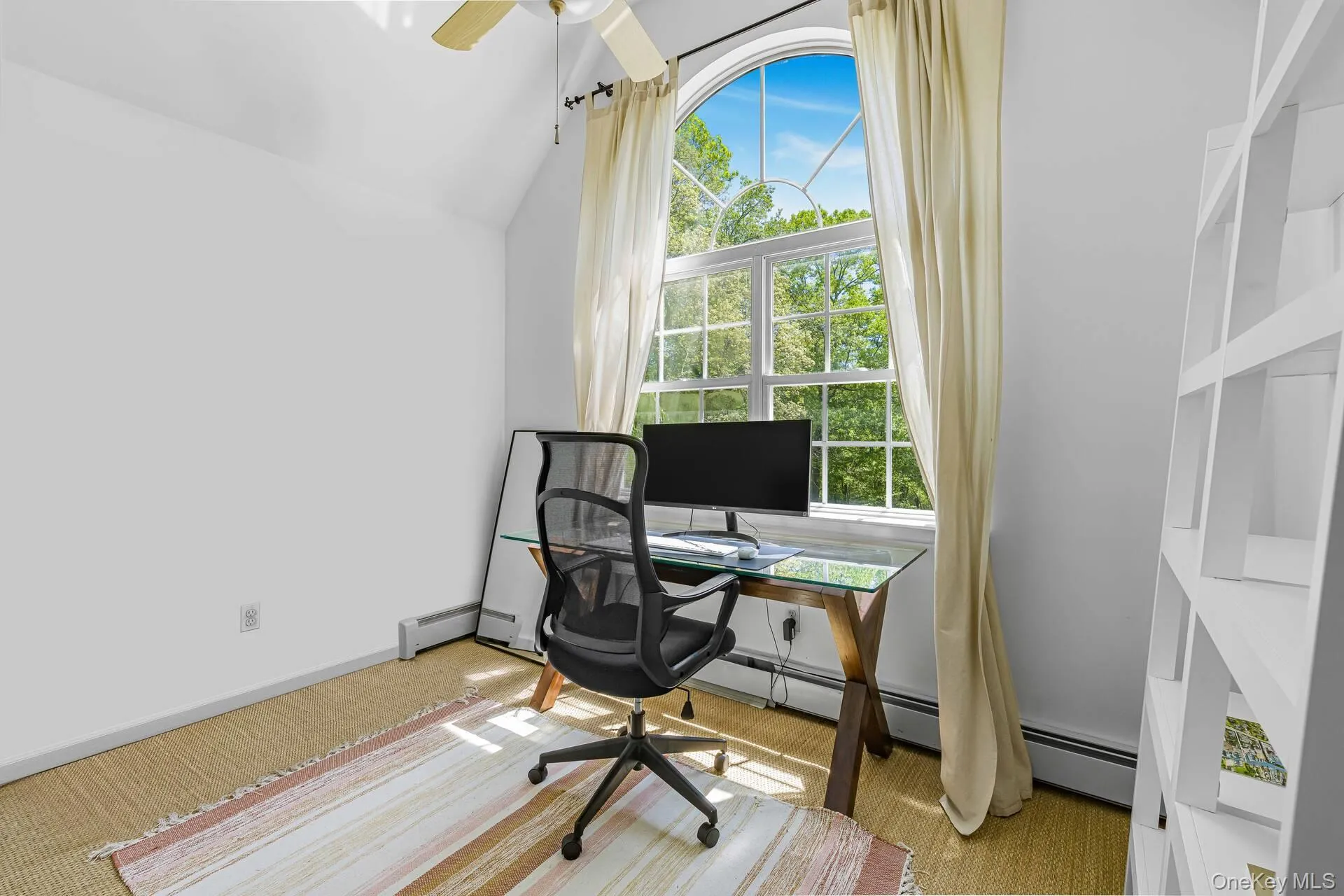 3 East Brook Road, Southampton, NY, 4 Bedrooms Bedrooms, 11 Rooms Rooms,2 BathroomsBathrooms,Residential Lease,For Rent,East Brook,0,1024960 3 East Brook Road, Southampton, NY, 4 Bedrooms Bedrooms, 11 Rooms Rooms,2 BathroomsBathrooms,Residential Lease,For Rent,East Brook,0,1024960