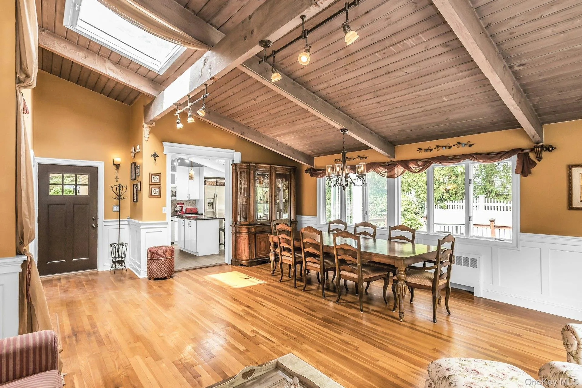 23 Highwood Road, Oyster Bay, NY, 4 Bedrooms Bedrooms, 14 Rooms Rooms,3 BathroomsBathrooms,Residential,For Rent,Highwood,0,1024963 23 Highwood Road, Oyster Bay, NY, 4 Bedrooms Bedrooms, 14 Rooms Rooms,3 BathroomsBathrooms,Residential,For Rent,Highwood,0,1024963
