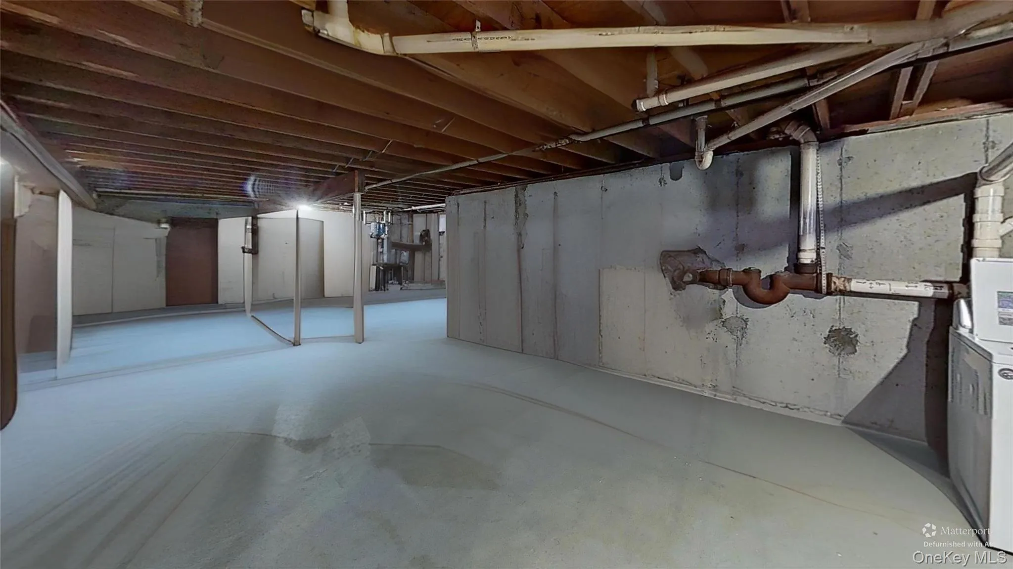 Full basement is featured here in a DEFURNISHED photo! Full basement is featured here in a DEFURNISHED photo!