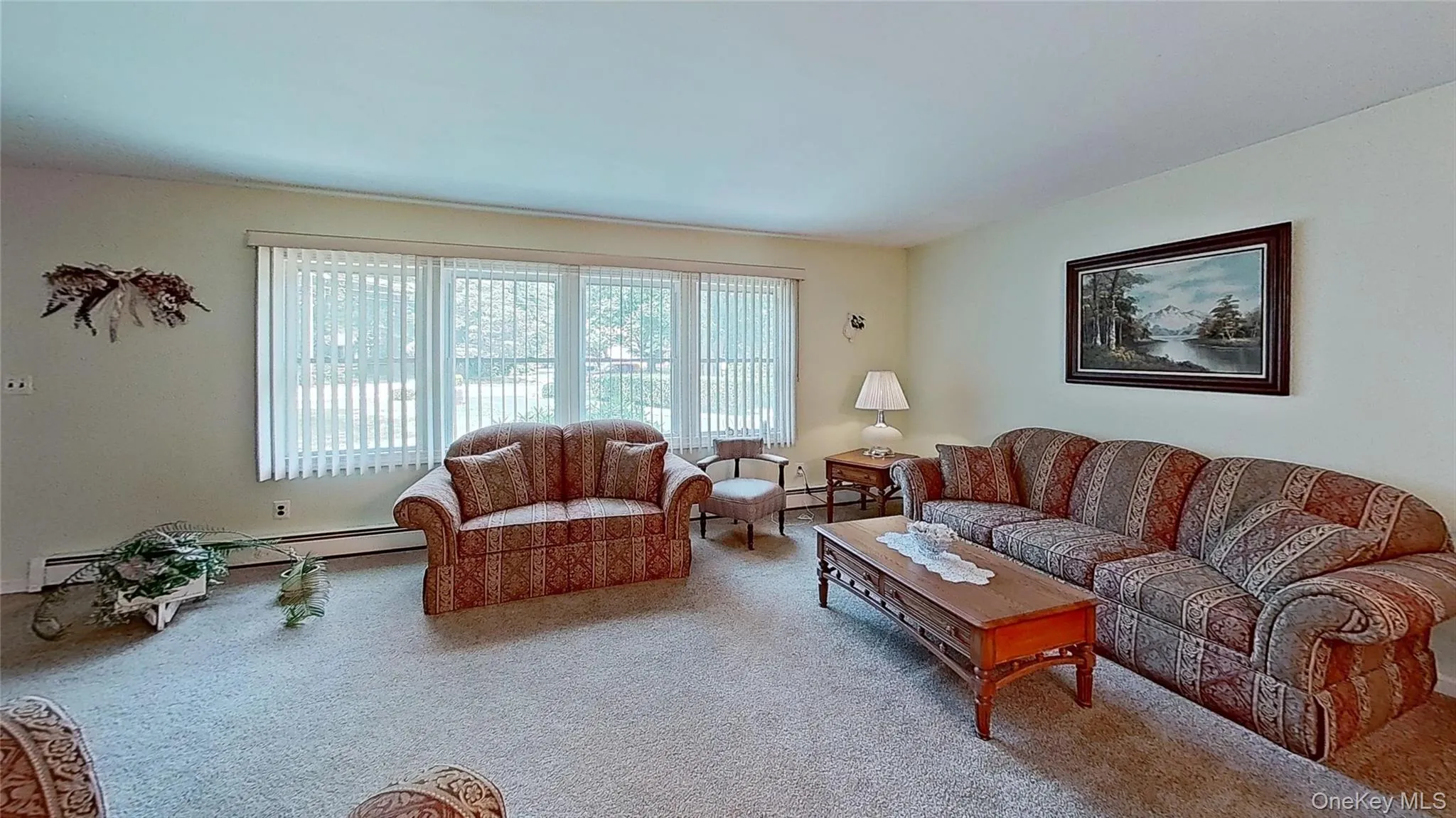 Big windows and space make this living room comfortable for many uses! Big windows and space make this living room comfortable for many uses!