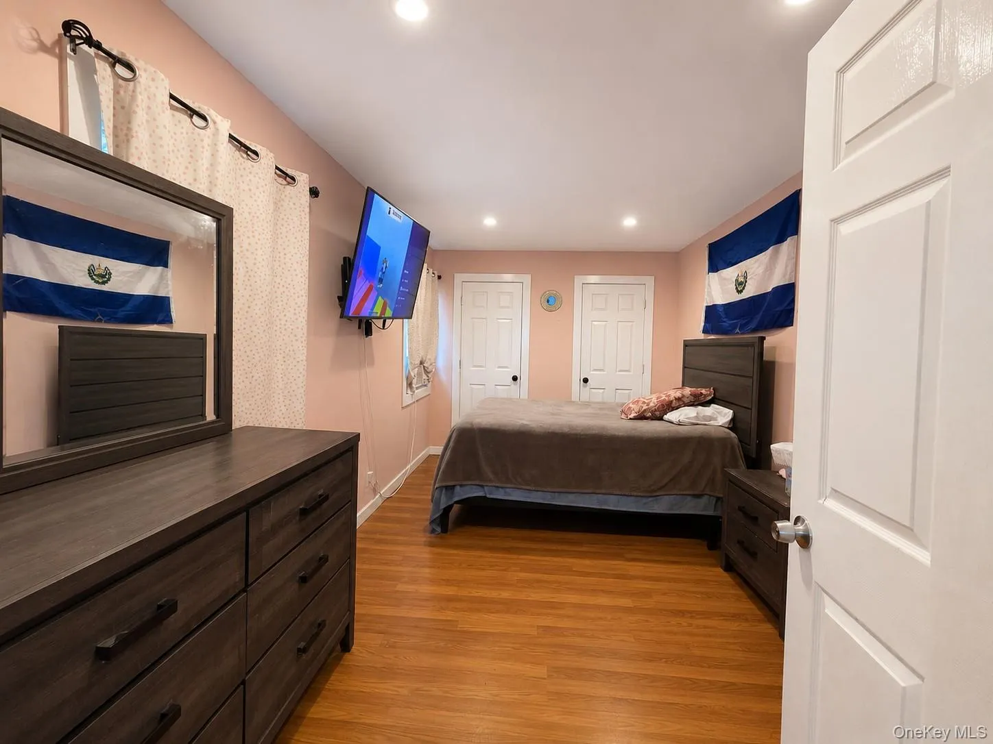 433 Mill Road, Riverhead, NY, 3 Bedrooms Bedrooms, 7 Rooms Rooms,1 BathroomBathrooms,Residential,For Rent,Mill,0,1024968 433 Mill Road, Riverhead, NY, 3 Bedrooms Bedrooms, 7 Rooms Rooms,1 BathroomBathrooms,Residential,For Rent,Mill,0,1024968