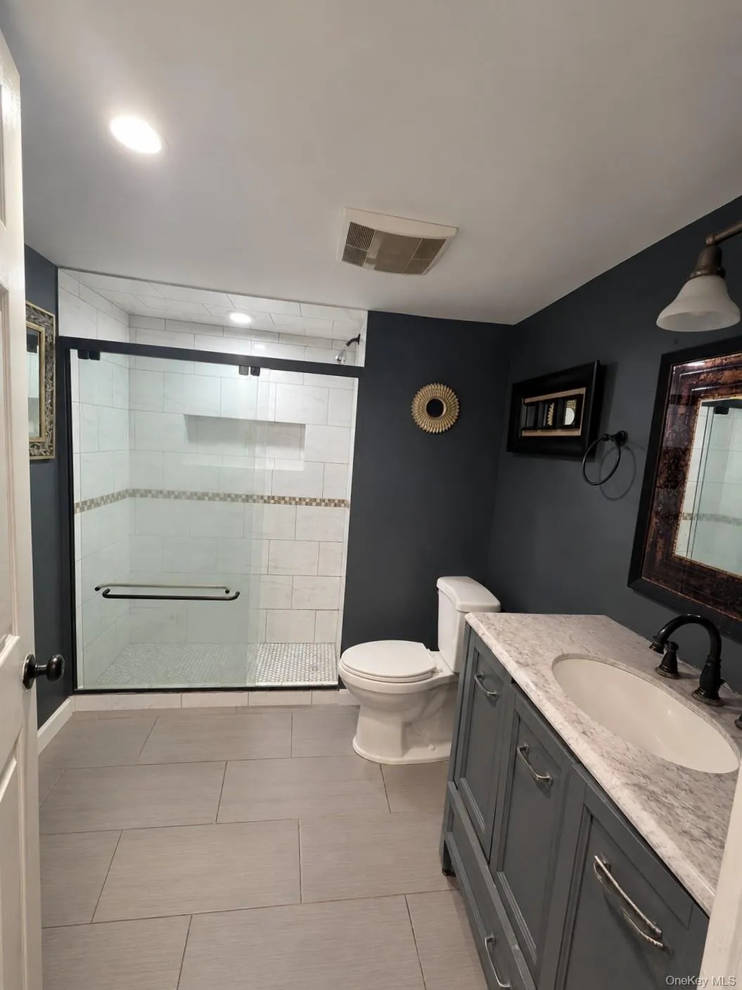 433 Mill Road, Riverhead, NY, 3 Bedrooms Bedrooms, 7 Rooms Rooms,1 BathroomBathrooms,Residential,For Rent,Mill,0,1024968 433 Mill Road, Riverhead, NY, 3 Bedrooms Bedrooms, 7 Rooms Rooms,1 BathroomBathrooms,Residential,For Rent,Mill,0,1024968