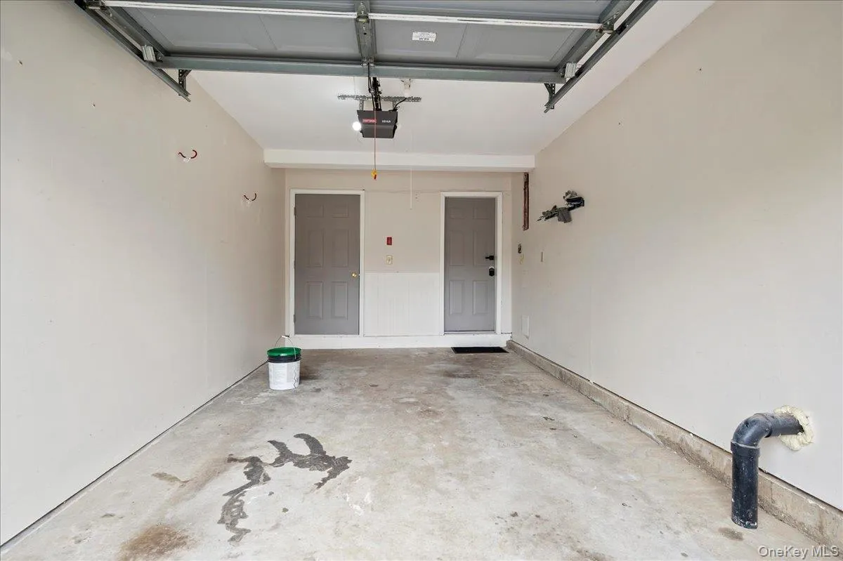 46 Pond Hill Lane, Montgomery, NY, 2 Bedrooms Bedrooms, 8 Rooms Rooms,2 BathroomsBathrooms,Residential,For Rent,Pond Hill,0,1024972 46 Pond Hill Lane, Montgomery, NY, 2 Bedrooms Bedrooms, 8 Rooms Rooms,2 BathroomsBathrooms,Residential,For Rent,Pond Hill,0,1024972