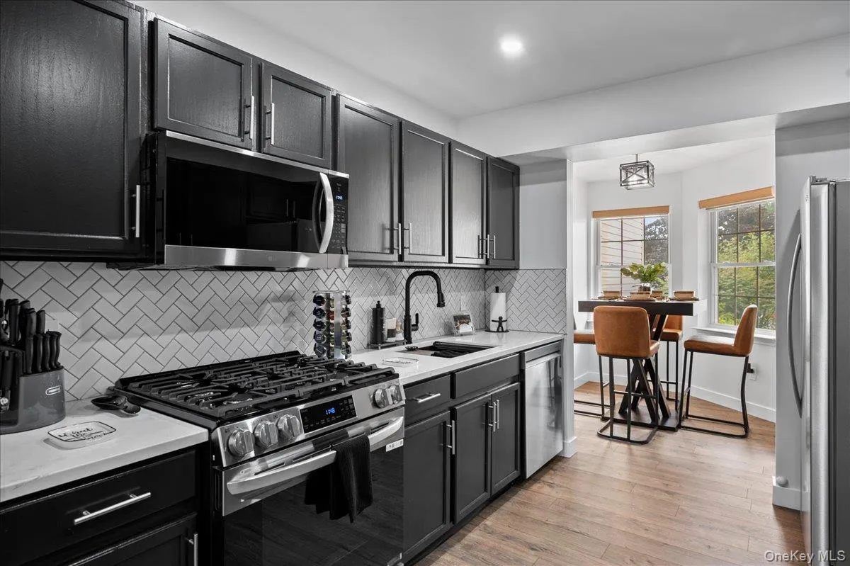 46 Pond Hill Lane, Montgomery, NY, 2 Bedrooms Bedrooms, 8 Rooms Rooms,2 BathroomsBathrooms,Residential,For Rent,Pond Hill,0,1024972 46 Pond Hill Lane, Montgomery, NY, 2 Bedrooms Bedrooms, 8 Rooms Rooms,2 BathroomsBathrooms,Residential,For Rent,Pond Hill,0,1024972