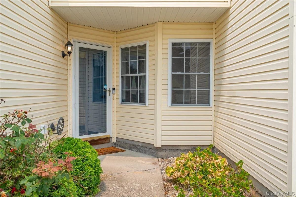 46 Pond Hill Lane, Montgomery, NY, 2 Bedrooms Bedrooms, 8 Rooms Rooms,2 BathroomsBathrooms,Residential,For Rent,Pond Hill,0,1024972 46 Pond Hill Lane, Montgomery, NY, 2 Bedrooms Bedrooms, 8 Rooms Rooms,2 BathroomsBathrooms,Residential,For Rent,Pond Hill,0,1024972