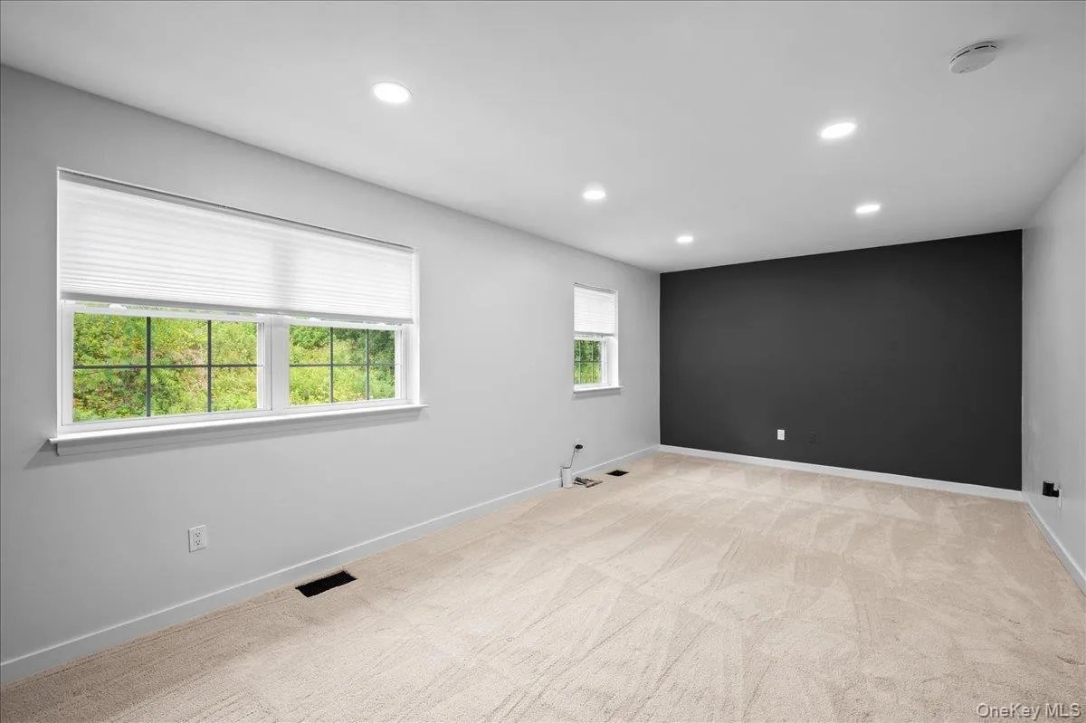 46 Pond Hill Lane, Montgomery, NY, 2 Bedrooms Bedrooms, 8 Rooms Rooms,2 BathroomsBathrooms,Residential,For Rent,Pond Hill,0,1024972 46 Pond Hill Lane, Montgomery, NY, 2 Bedrooms Bedrooms, 8 Rooms Rooms,2 BathroomsBathrooms,Residential,For Rent,Pond Hill,0,1024972