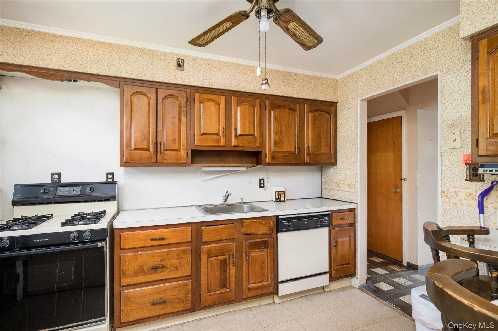 1162 Whitehall Lane, Hempstead, NY, 4 Bedrooms Bedrooms, 6 Rooms Rooms,1 BathroomBathrooms,Residential,For Rent,Whitehall,0,1024973 1162 Whitehall Lane, Hempstead, NY, 4 Bedrooms Bedrooms, 6 Rooms Rooms,1 BathroomBathrooms,Residential,For Rent,Whitehall,0,1024973