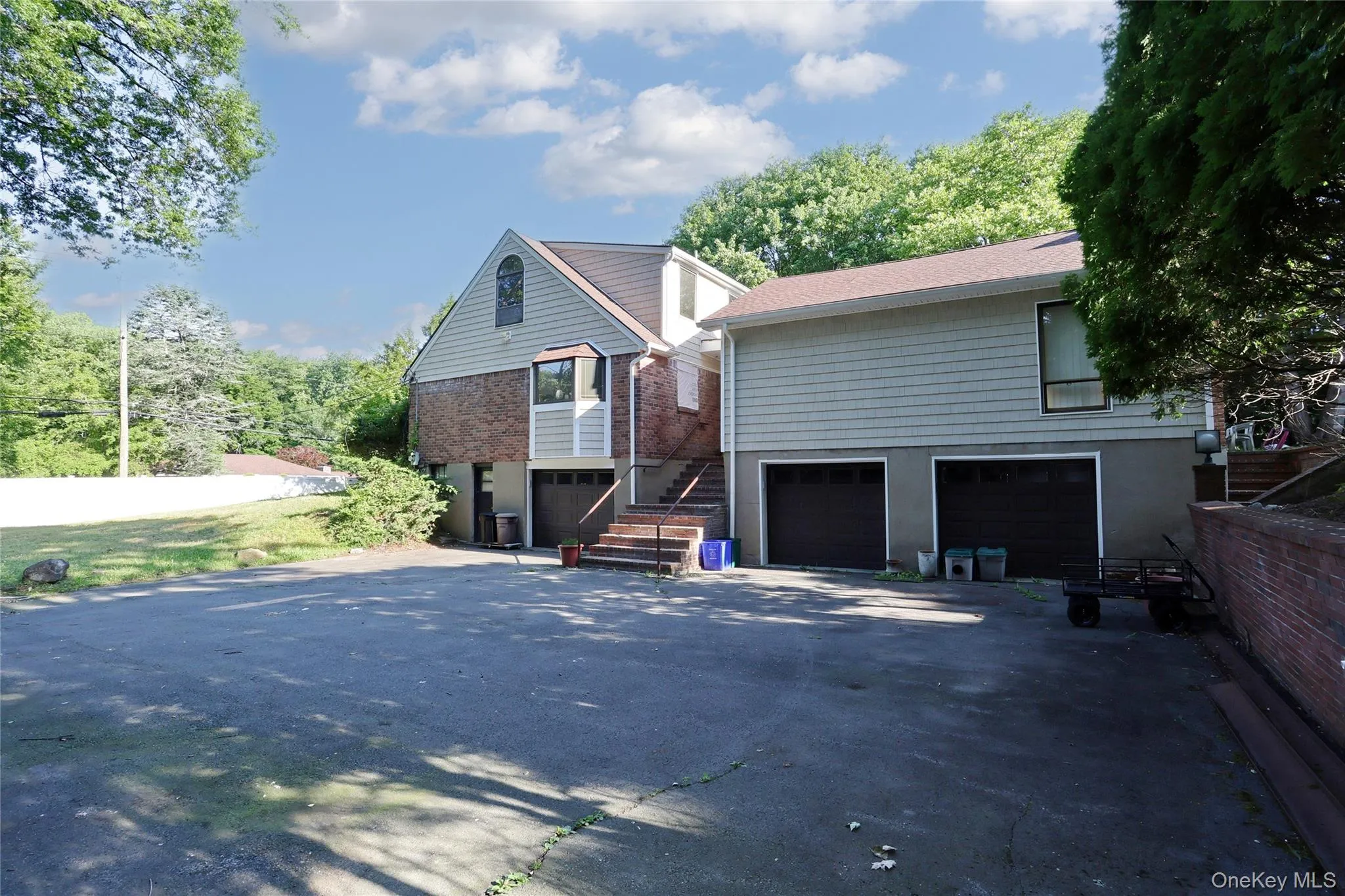 70 Buena Vista Road, Clarkstown, NY, 3 Bedrooms Bedrooms, 7 Rooms Rooms,2 BathroomsBathrooms,Residential,For Rent,Buena Vista,0,1024975 70 Buena Vista Road, Clarkstown, NY, 3 Bedrooms Bedrooms, 7 Rooms Rooms,2 BathroomsBathrooms,Residential,For Rent,Buena Vista,0,1024975