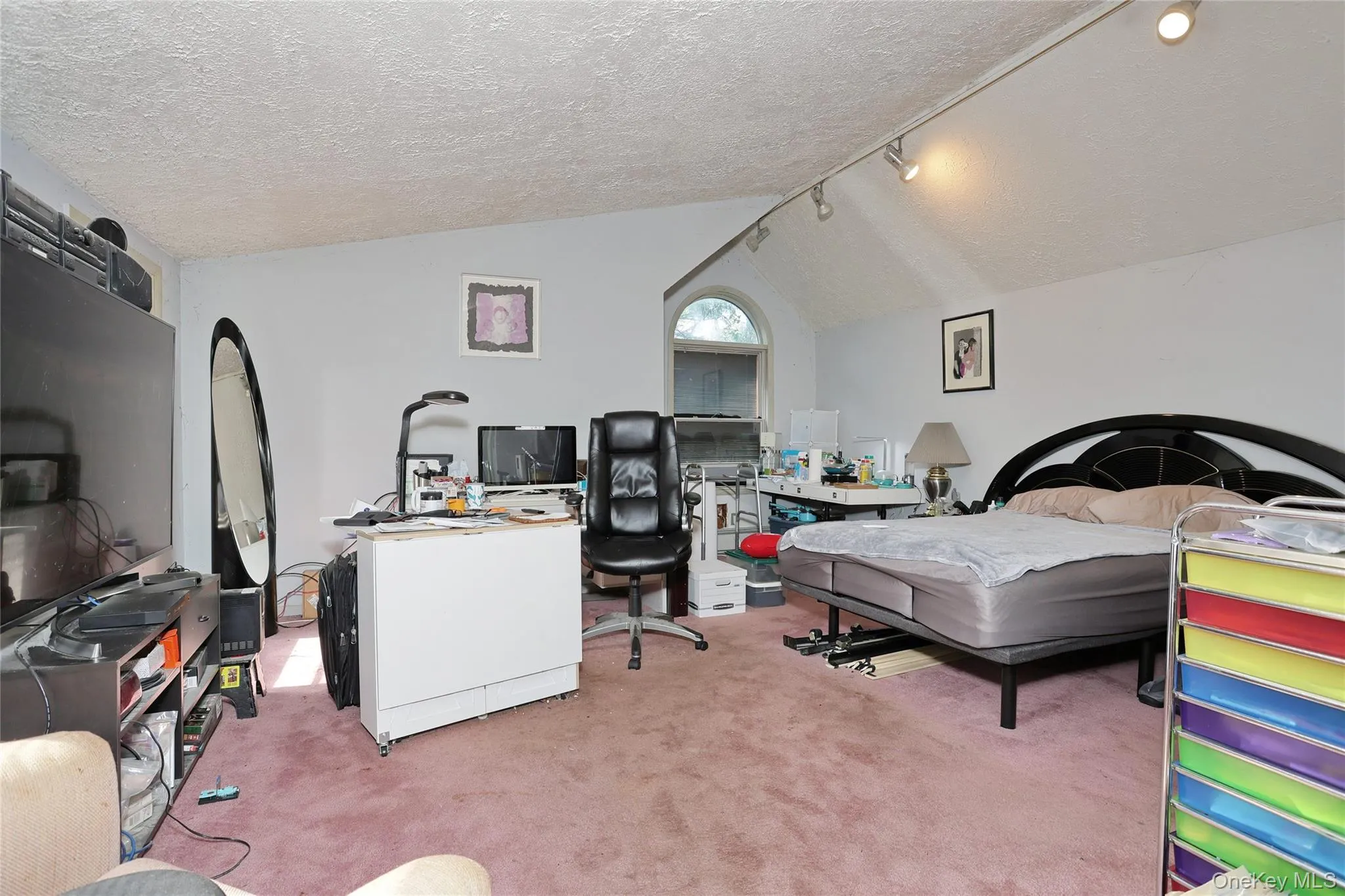 70 Buena Vista Road, Clarkstown, NY, 3 Bedrooms Bedrooms, 7 Rooms Rooms,2 BathroomsBathrooms,Residential,For Rent,Buena Vista,0,1024975 70 Buena Vista Road, Clarkstown, NY, 3 Bedrooms Bedrooms, 7 Rooms Rooms,2 BathroomsBathrooms,Residential,For Rent,Buena Vista,0,1024975