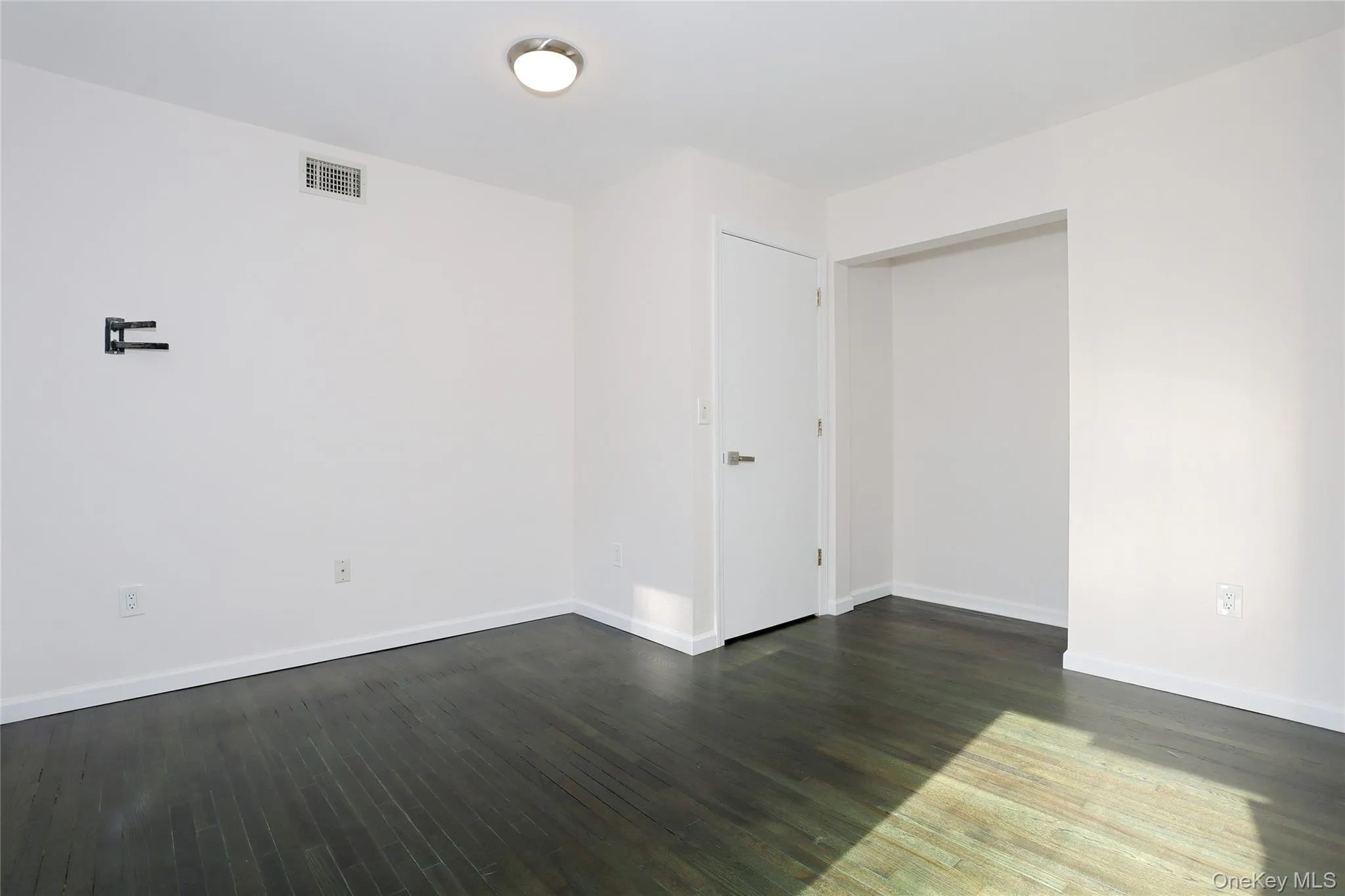 70 Buena Vista Road, Clarkstown, NY, 3 Bedrooms Bedrooms, 7 Rooms Rooms,2 BathroomsBathrooms,Residential,For Rent,Buena Vista,0,1024975 70 Buena Vista Road, Clarkstown, NY, 3 Bedrooms Bedrooms, 7 Rooms Rooms,2 BathroomsBathrooms,Residential,For Rent,Buena Vista,0,1024975