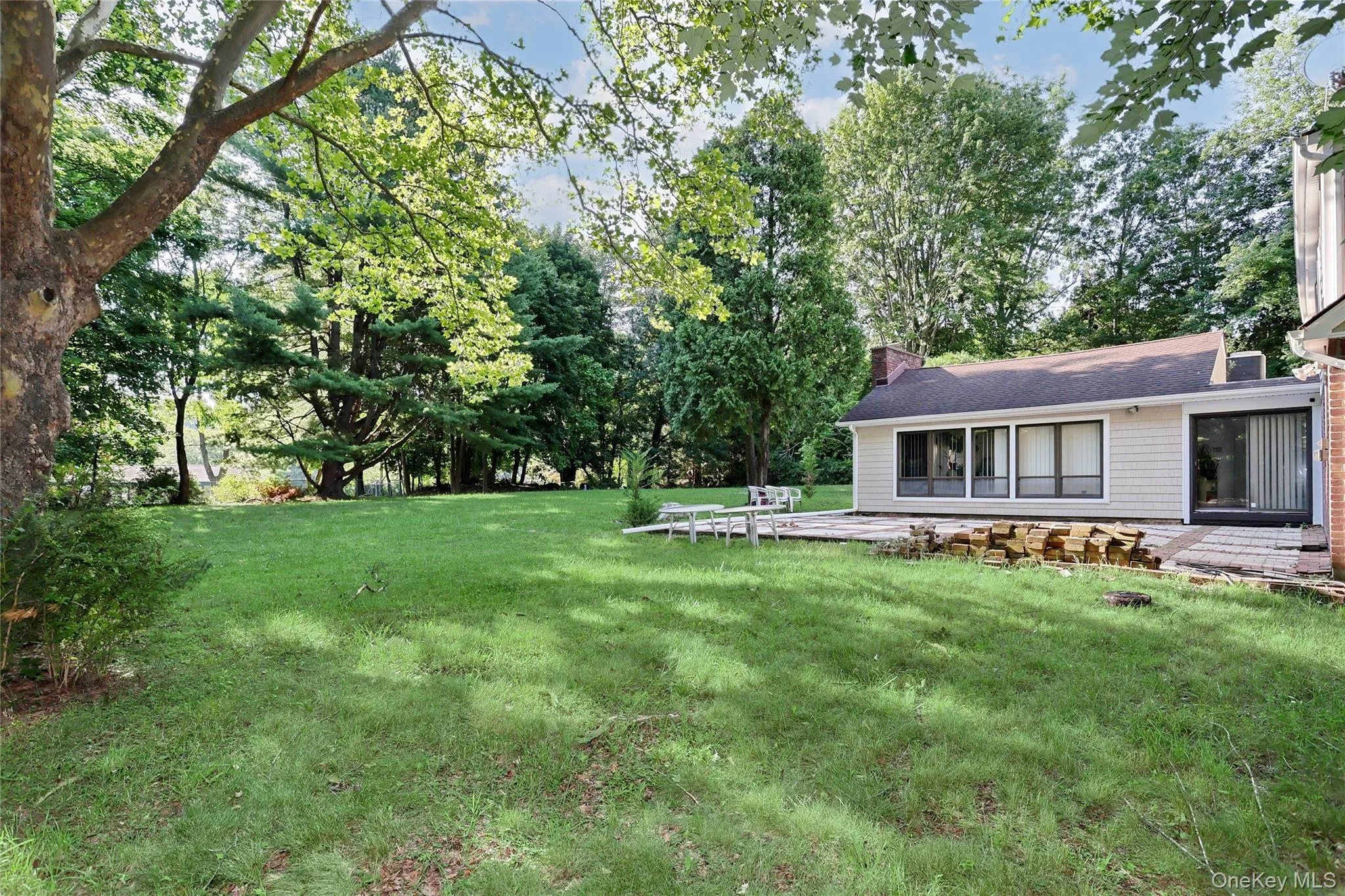 70 Buena Vista Road, Clarkstown, NY, 3 Bedrooms Bedrooms, 7 Rooms Rooms,2 BathroomsBathrooms,Residential,For Rent,Buena Vista,0,1024975 70 Buena Vista Road, Clarkstown, NY, 3 Bedrooms Bedrooms, 7 Rooms Rooms,2 BathroomsBathrooms,Residential,For Rent,Buena Vista,0,1024975