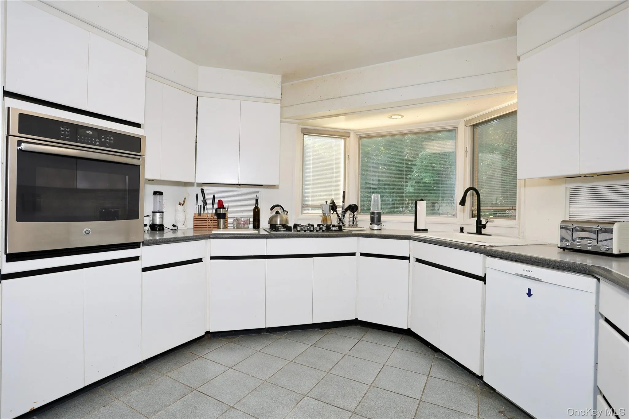 70 Buena Vista Road, Clarkstown, NY, 3 Bedrooms Bedrooms, 7 Rooms Rooms,2 BathroomsBathrooms,Residential,For Rent,Buena Vista,0,1024975 70 Buena Vista Road, Clarkstown, NY, 3 Bedrooms Bedrooms, 7 Rooms Rooms,2 BathroomsBathrooms,Residential,For Rent,Buena Vista,0,1024975