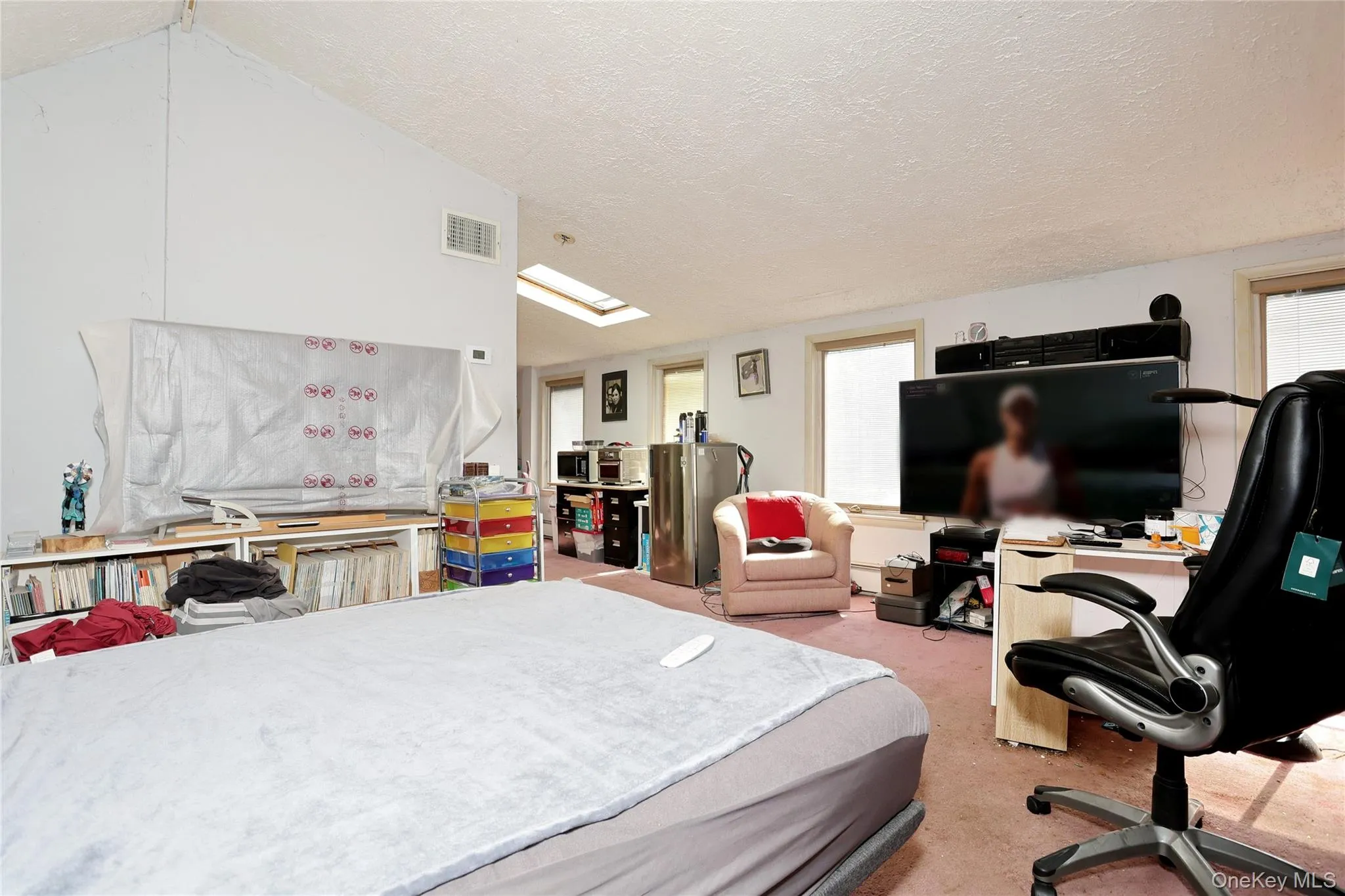 70 Buena Vista Road, Clarkstown, NY, 3 Bedrooms Bedrooms, 7 Rooms Rooms,2 BathroomsBathrooms,Residential,For Rent,Buena Vista,0,1024975 70 Buena Vista Road, Clarkstown, NY, 3 Bedrooms Bedrooms, 7 Rooms Rooms,2 BathroomsBathrooms,Residential,For Rent,Buena Vista,0,1024975