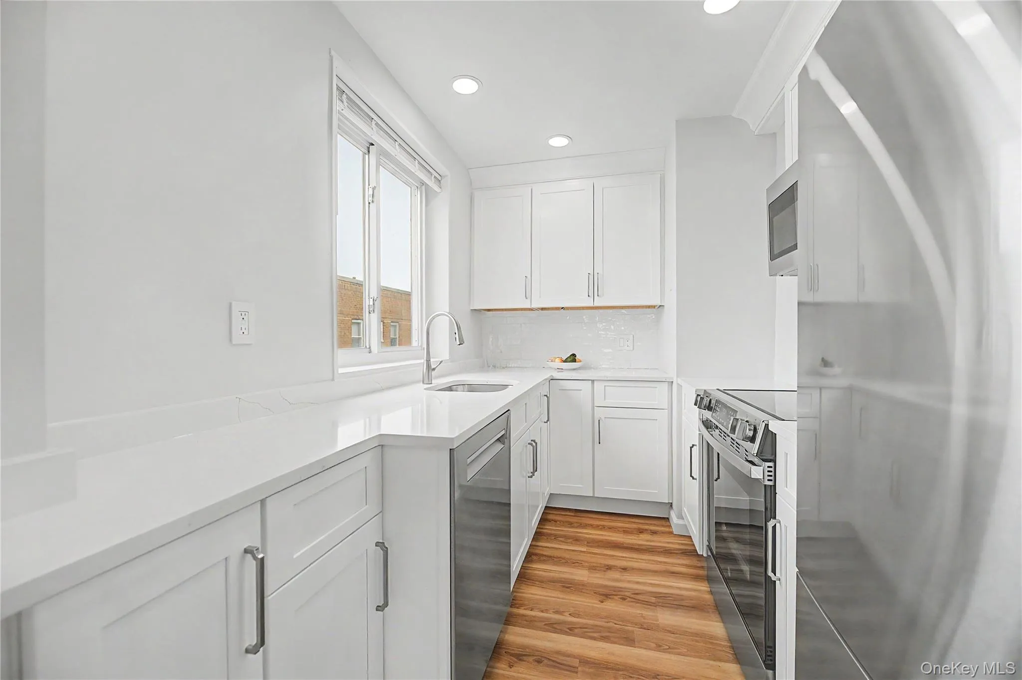 56 Doyer Avenue, White Plains, NY, 2 Bedrooms Bedrooms, 5 Rooms Rooms,2 BathroomsBathrooms,Residential,For Rent,Doyer,0,1024976 56 Doyer Avenue, White Plains, NY, 2 Bedrooms Bedrooms, 5 Rooms Rooms,2 BathroomsBathrooms,Residential,For Rent,Doyer,0,1024976