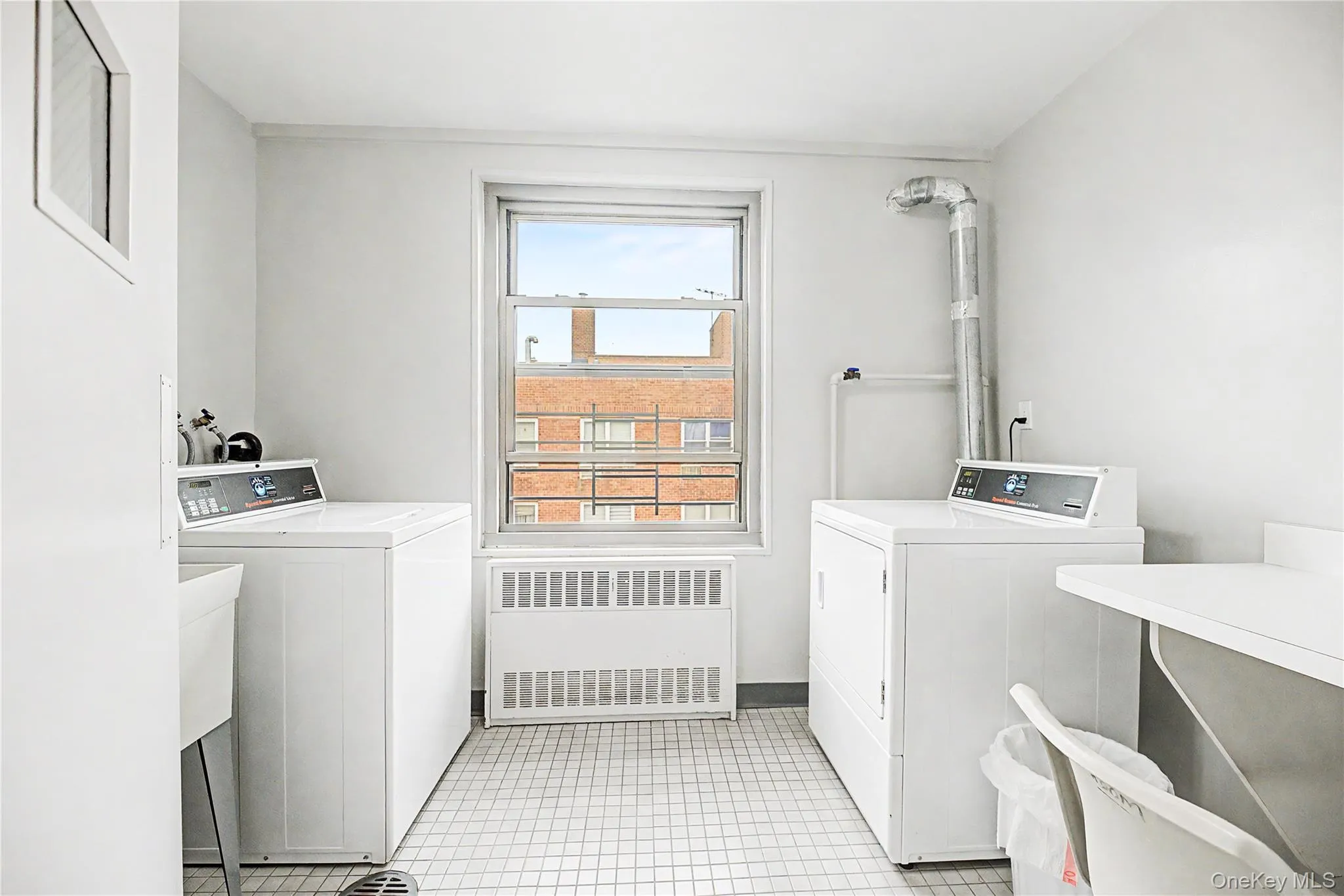 56 Doyer Avenue, White Plains, NY, 2 Bedrooms Bedrooms, 5 Rooms Rooms,2 BathroomsBathrooms,Residential,For Rent,Doyer,0,1024976 56 Doyer Avenue, White Plains, NY, 2 Bedrooms Bedrooms, 5 Rooms Rooms,2 BathroomsBathrooms,Residential,For Rent,Doyer,0,1024976
