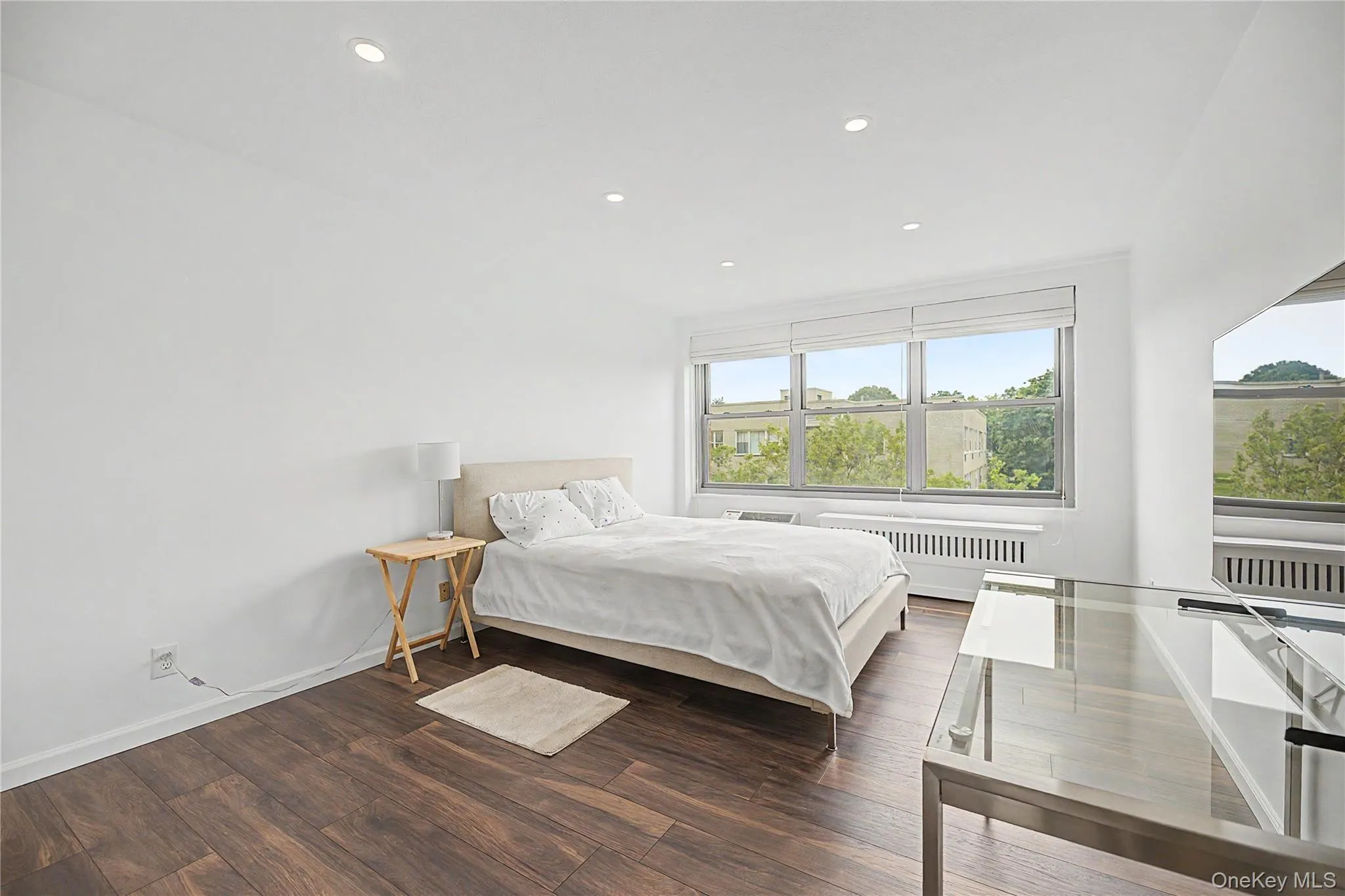 56 Doyer Avenue, White Plains, NY, 2 Bedrooms Bedrooms, 5 Rooms Rooms,2 BathroomsBathrooms,Residential,For Rent,Doyer,0,1024976 56 Doyer Avenue, White Plains, NY, 2 Bedrooms Bedrooms, 5 Rooms Rooms,2 BathroomsBathrooms,Residential,For Rent,Doyer,0,1024976