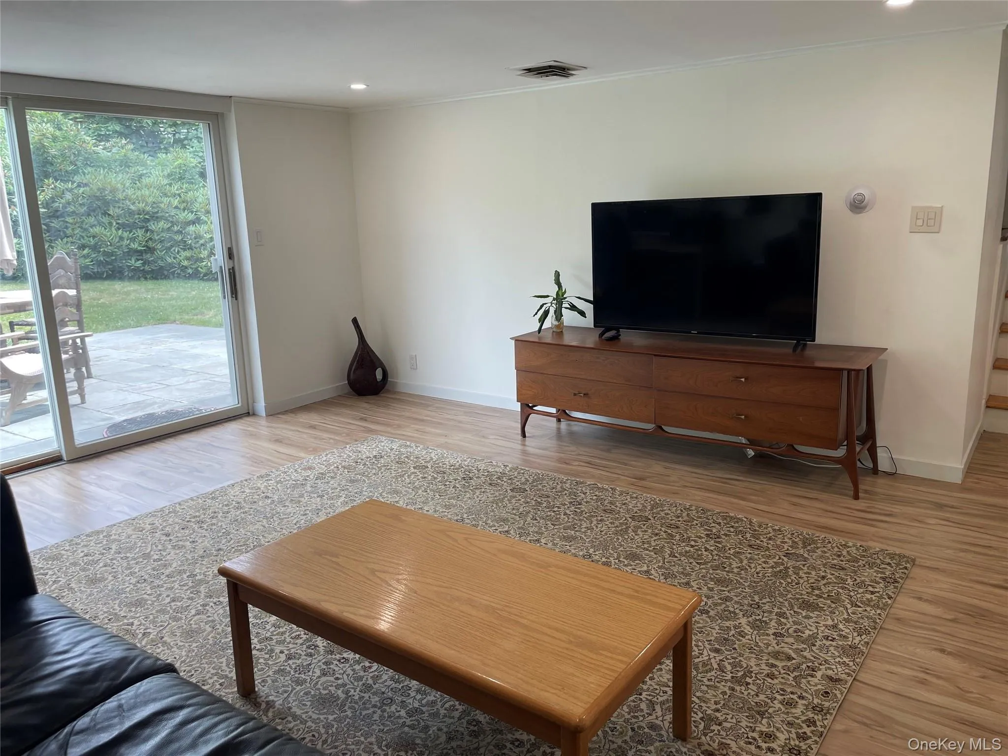 6 Preston Court, Glen Cove, NY, 3 Bedrooms Bedrooms, 7 Rooms Rooms,2 BathroomsBathrooms,Residential,For Rent,Preston,0,1024979 6 Preston Court, Glen Cove, NY, 3 Bedrooms Bedrooms, 7 Rooms Rooms,2 BathroomsBathrooms,Residential,For Rent,Preston,0,1024979