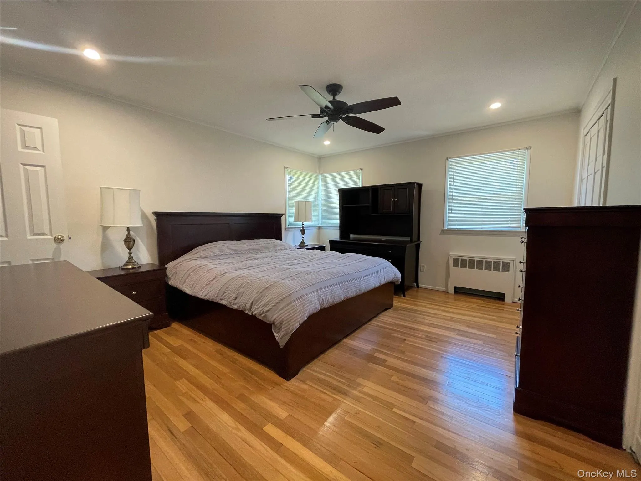 6 Preston Court, Glen Cove, NY, 3 Bedrooms Bedrooms, 7 Rooms Rooms,2 BathroomsBathrooms,Residential,For Rent,Preston,0,1024979 6 Preston Court, Glen Cove, NY, 3 Bedrooms Bedrooms, 7 Rooms Rooms,2 BathroomsBathrooms,Residential,For Rent,Preston,0,1024979