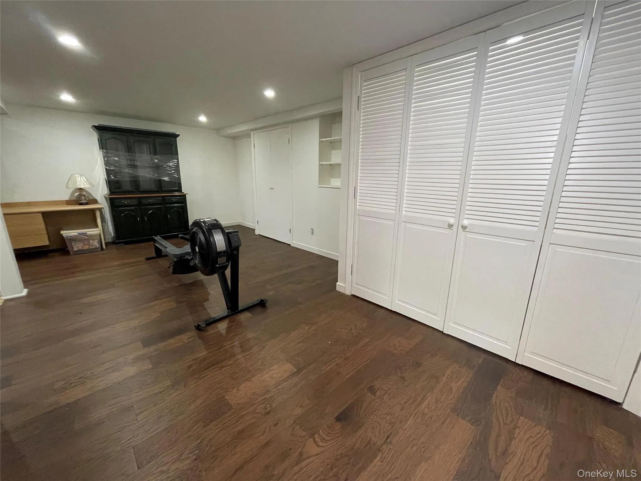 6 Preston Court, Glen Cove, NY, 3 Bedrooms Bedrooms, 7 Rooms Rooms,2 BathroomsBathrooms,Residential,For Rent,Preston,0,1024979 6 Preston Court, Glen Cove, NY, 3 Bedrooms Bedrooms, 7 Rooms Rooms,2 BathroomsBathrooms,Residential,For Rent,Preston,0,1024979