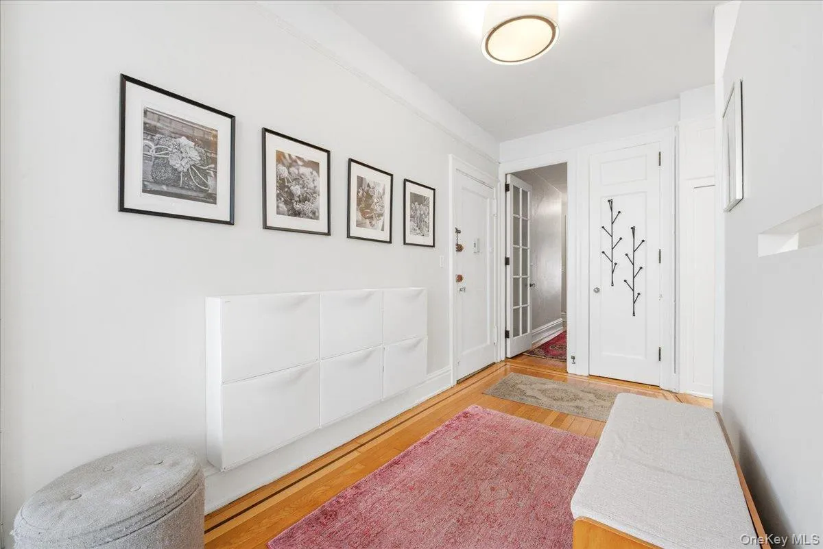 37-28 80th Street, New York, NY, 2 Bedrooms Bedrooms, 5 Rooms Rooms,1 BathroomBathrooms,Residential,For Rent,80th,0,1024983 37-28 80th Street, New York, NY, 2 Bedrooms Bedrooms, 5 Rooms Rooms,1 BathroomBathrooms,Residential,For Rent,80th,0,1024983