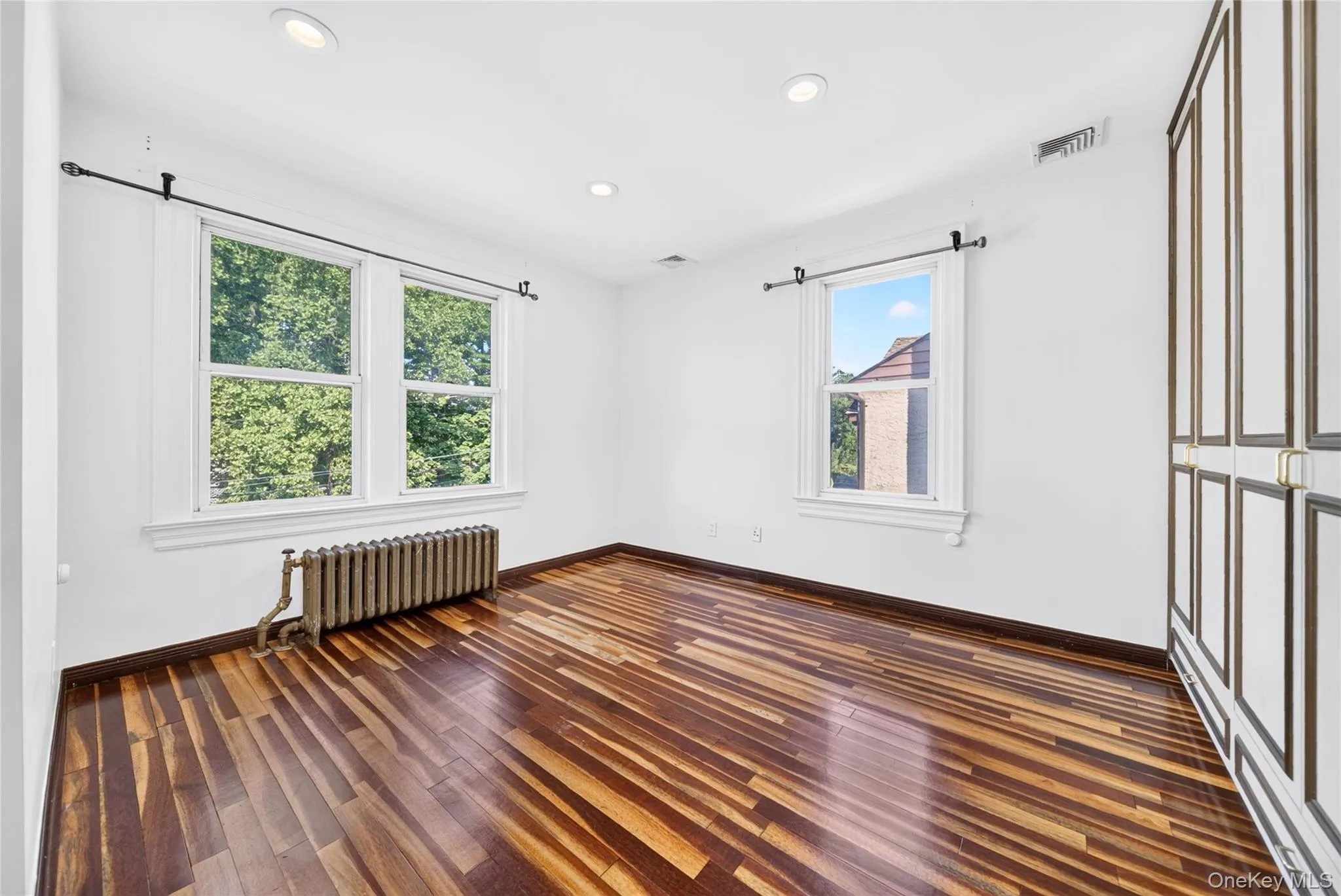 8433 Wareham Place, New York, NY, 5 Bedrooms Bedrooms, 12 Rooms Rooms,2 BathroomsBathrooms,Residential,For Rent,Wareham,0,1024985 8433 Wareham Place, New York, NY, 5 Bedrooms Bedrooms, 12 Rooms Rooms,2 BathroomsBathrooms,Residential,For Rent,Wareham,0,1024985