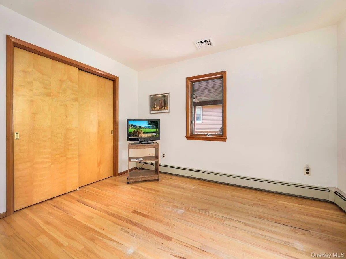 111 Mohican Trail, Lumberland, NY, 3 Bedrooms Bedrooms, 7 Rooms Rooms,2 BathroomsBathrooms,Residential,For Rent,Mohican,0,1024987 111 Mohican Trail, Lumberland, NY, 3 Bedrooms Bedrooms, 7 Rooms Rooms,2 BathroomsBathrooms,Residential,For Rent,Mohican,0,1024987