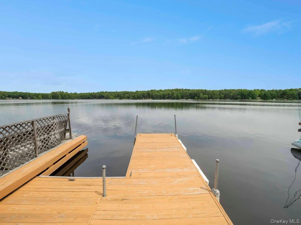 Lakefront dock Lakefront dock