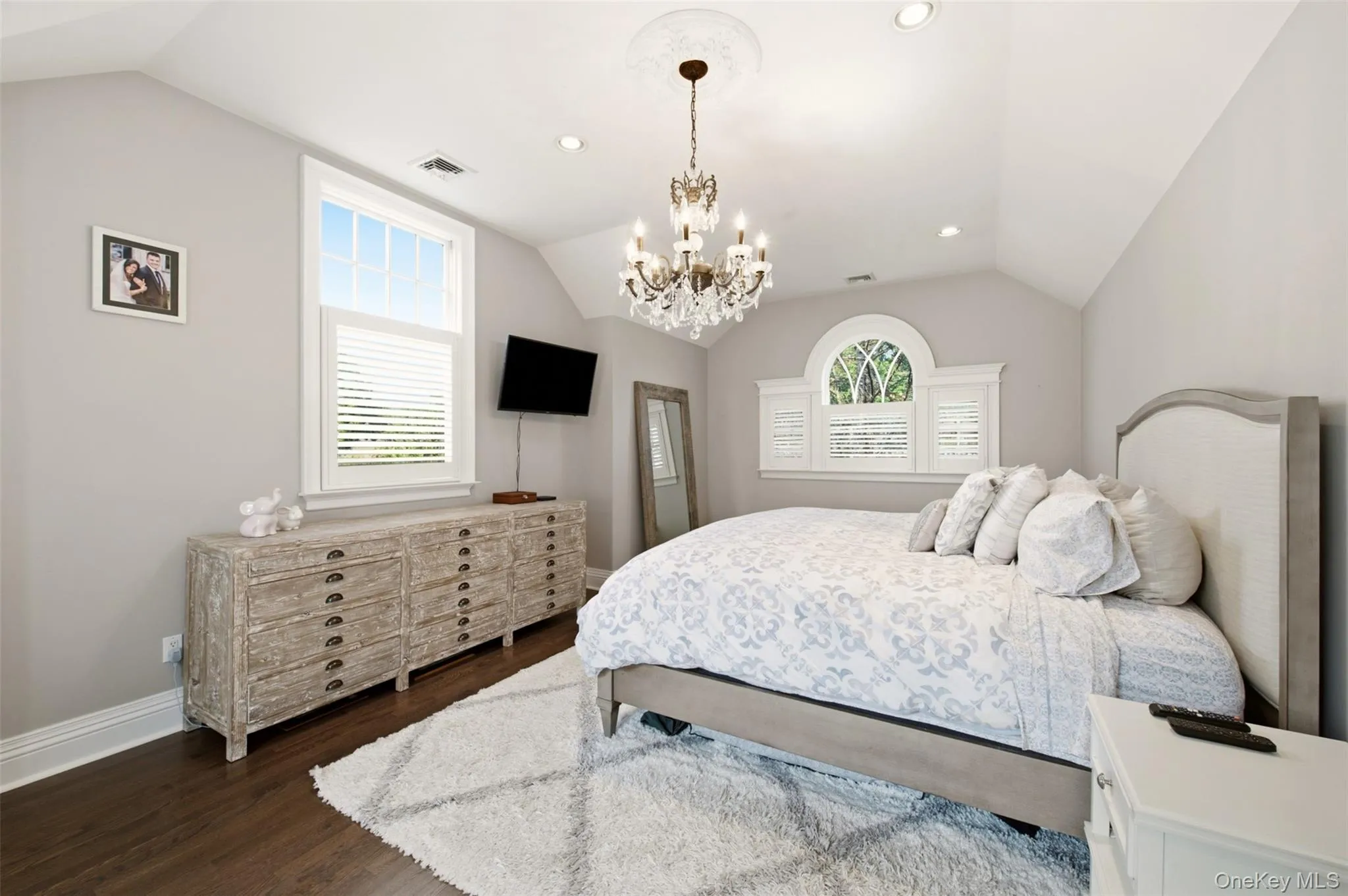 1273 Lake Shore Drive, Oyster Bay, NY, 3 Bedrooms Bedrooms, 6 Rooms Rooms,2 BathroomsBathrooms,Residential,For Rent,Lake Shore,0,1024988 1273 Lake Shore Drive, Oyster Bay, NY, 3 Bedrooms Bedrooms, 6 Rooms Rooms,2 BathroomsBathrooms,Residential,For Rent,Lake Shore,0,1024988