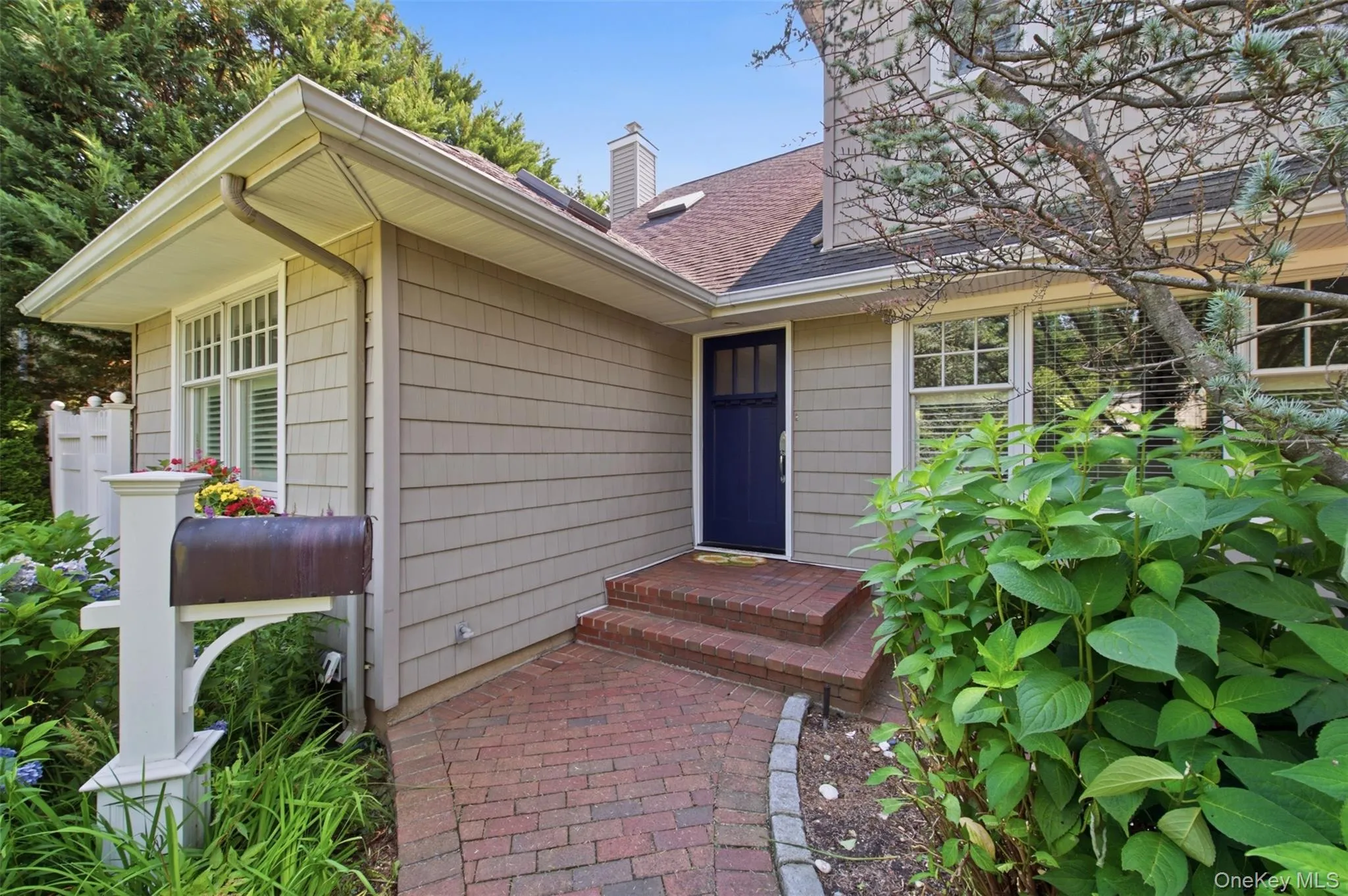 1273 Lake Shore Drive, Oyster Bay, NY, 3 Bedrooms Bedrooms, 6 Rooms Rooms,2 BathroomsBathrooms,Residential,For Rent,Lake Shore,0,1024988 1273 Lake Shore Drive, Oyster Bay, NY, 3 Bedrooms Bedrooms, 6 Rooms Rooms,2 BathroomsBathrooms,Residential,For Rent,Lake Shore,0,1024988