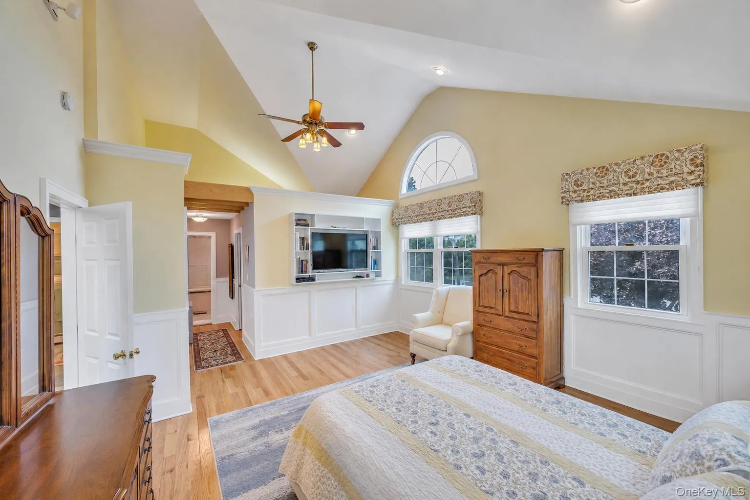 16 Ashland Avenue, North Hempstead, NY, 4 Bedrooms Bedrooms, 11 Rooms Rooms,4 BathroomsBathrooms,Residential,For Rent,Ashland,0,1024991 16 Ashland Avenue, North Hempstead, NY, 4 Bedrooms Bedrooms, 11 Rooms Rooms,4 BathroomsBathrooms,Residential,For Rent,Ashland,0,1024991