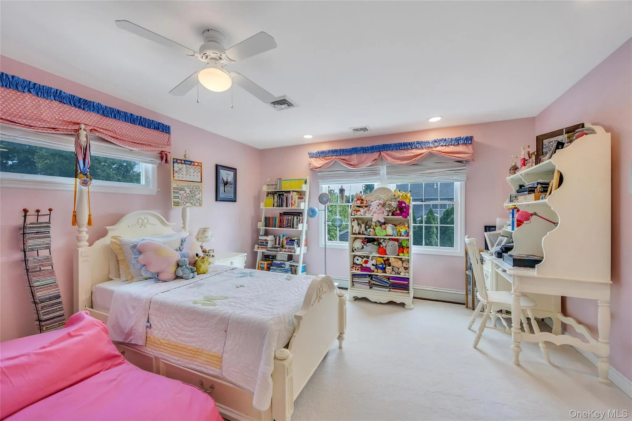 16 Ashland Avenue, North Hempstead, NY, 4 Bedrooms Bedrooms, 11 Rooms Rooms,4 BathroomsBathrooms,Residential,For Rent,Ashland,0,1024991 16 Ashland Avenue, North Hempstead, NY, 4 Bedrooms Bedrooms, 11 Rooms Rooms,4 BathroomsBathrooms,Residential,For Rent,Ashland,0,1024991