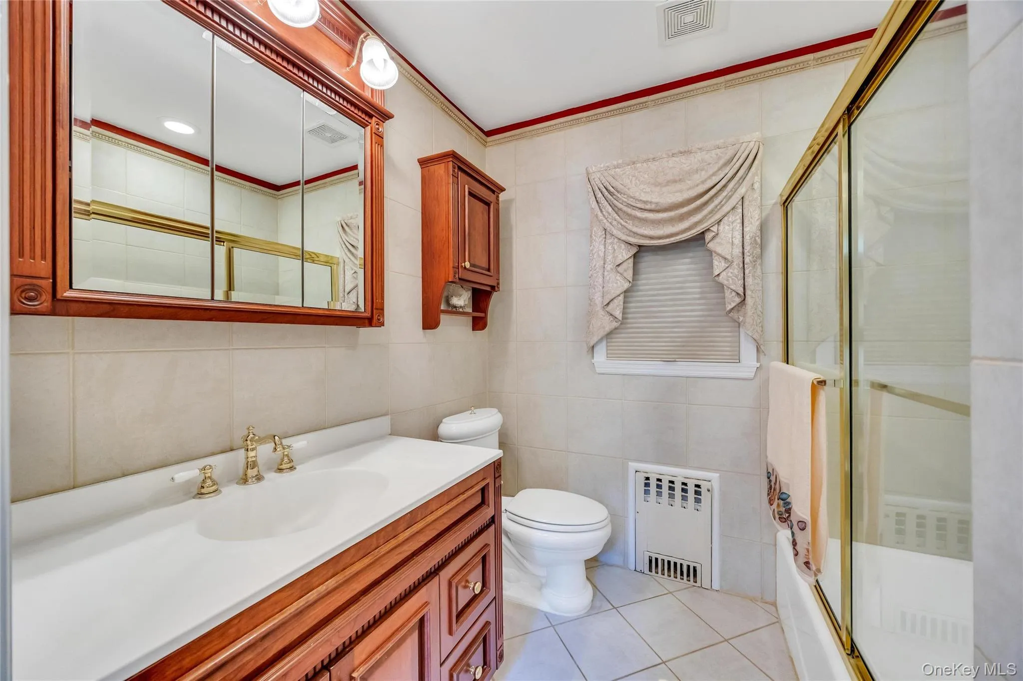 16 Ashland Avenue, North Hempstead, NY, 4 Bedrooms Bedrooms, 11 Rooms Rooms,4 BathroomsBathrooms,Residential,For Rent,Ashland,0,1024991 16 Ashland Avenue, North Hempstead, NY, 4 Bedrooms Bedrooms, 11 Rooms Rooms,4 BathroomsBathrooms,Residential,For Rent,Ashland,0,1024991