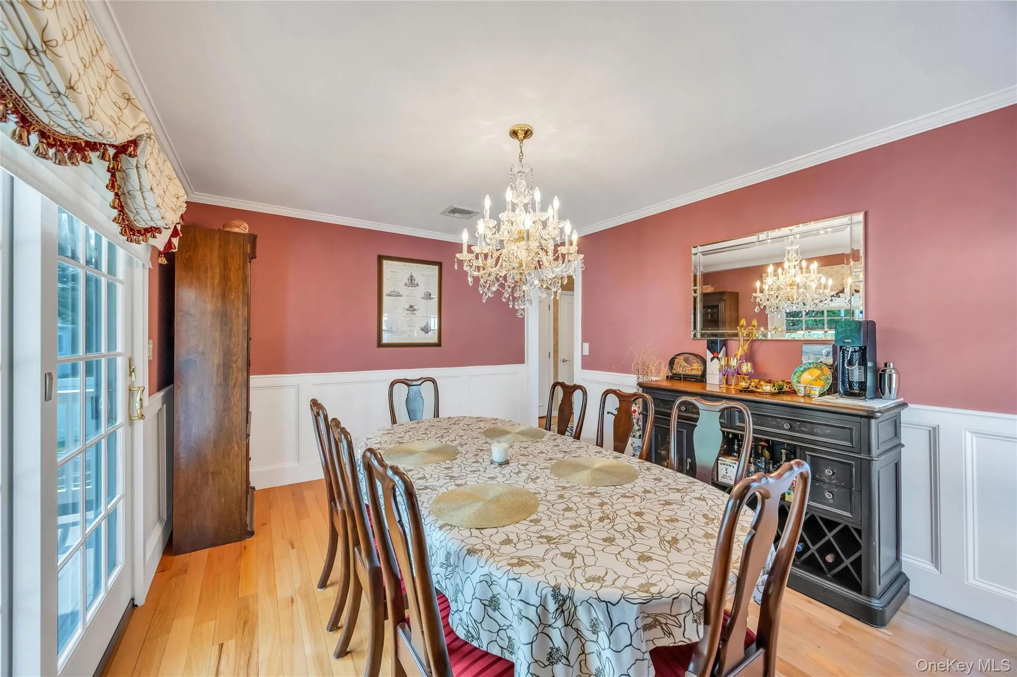16 Ashland Avenue, North Hempstead, NY, 4 Bedrooms Bedrooms, 11 Rooms Rooms,4 BathroomsBathrooms,Residential,For Rent,Ashland,0,1024991 16 Ashland Avenue, North Hempstead, NY, 4 Bedrooms Bedrooms, 11 Rooms Rooms,4 BathroomsBathrooms,Residential,For Rent,Ashland,0,1024991